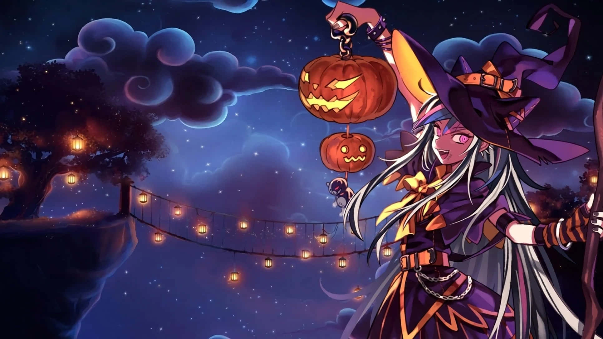 Witch Hats 桌布 壁紙 — 一位開心的動漫女巫，長長銀髮，在星光燦爛的紫色夜空下，手持發光的傑克南瓜燈，周圍有漂浮的燈籠和一棵陰森的樹。