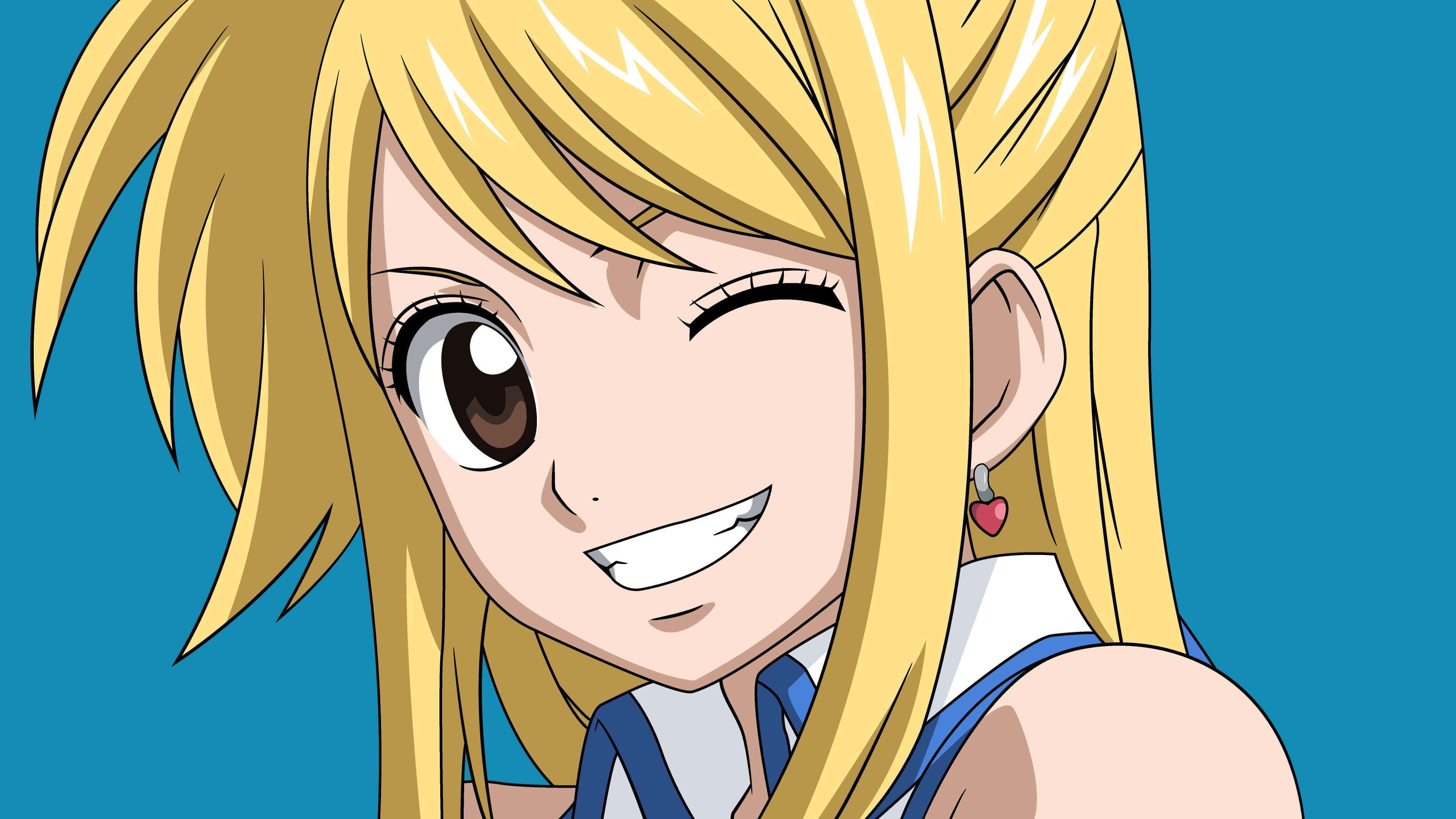 lucy heartfilia 桌布 壁紙 — 一位開朗的動漫女孩，金髮戴著心形耳環，在純藍色背景上燦爛微笑。