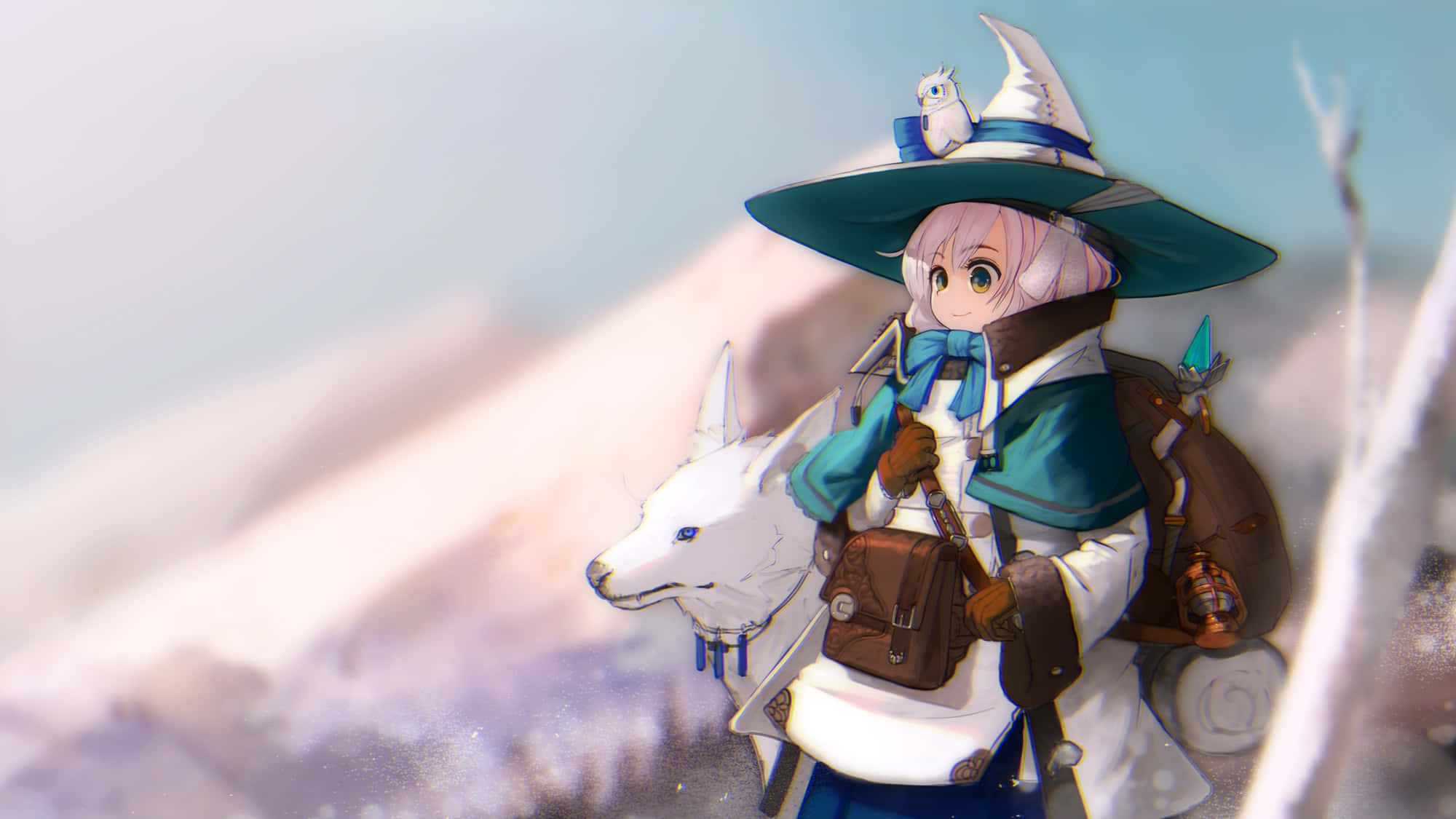 Witch Hats 桌布 壁紙 — 一位開朗的動漫女巫，粉紅色頭髮，和一隻白色狐狸同伴，站在柔和的藍天下，雪覆蓋的山景中。