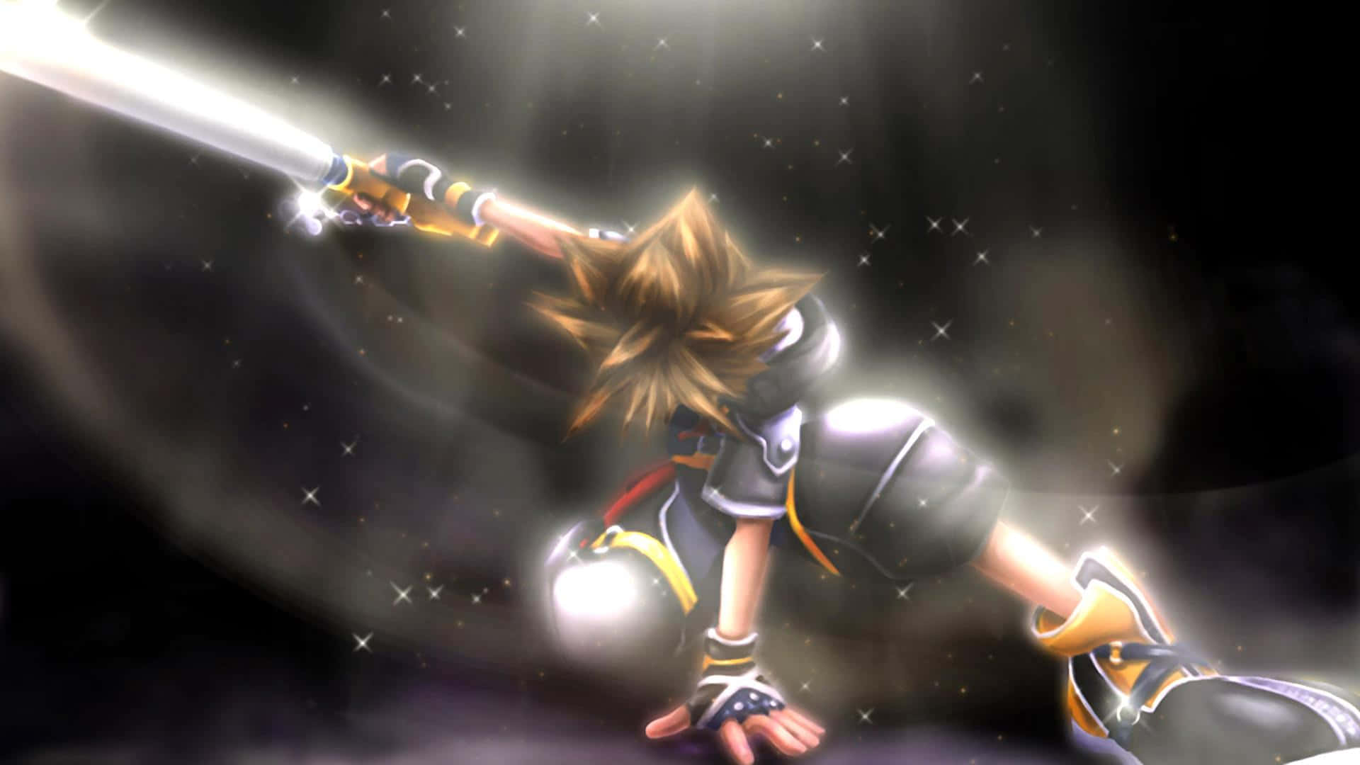 Kingdom Hearts Sora 桌布 壁紙 — 一位頭髮尖刺的動漫英雄在星光閃爍的黑暗背景中揮舞著發光的劍斬擊。