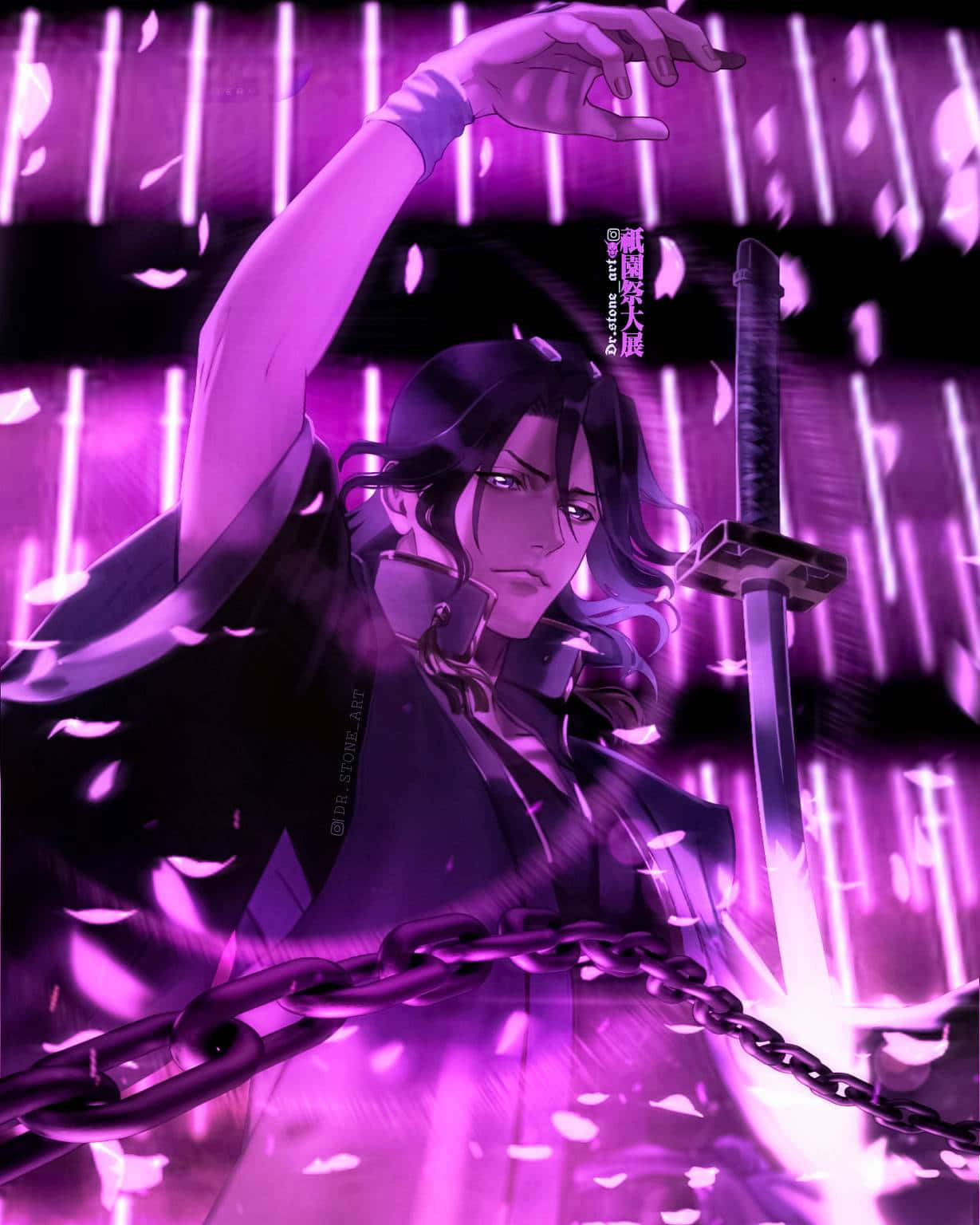 Byakuya Kuchiki 桌布 壁紙 — 一位黑髮動漫戰士在紫色光芒中手持劍，鎖鏈和花瓣在他周圍旋轉。