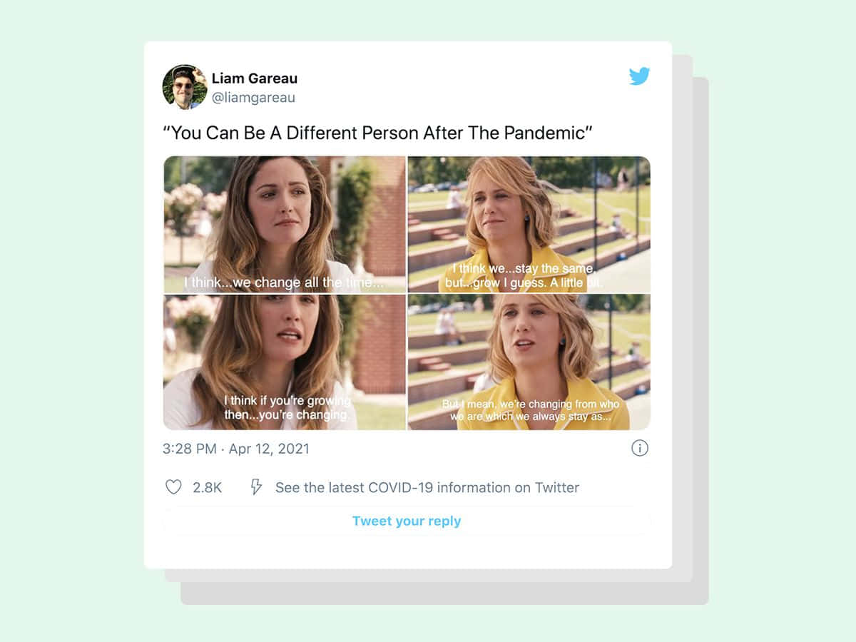 Celebrity Humor Memes 桌布 壁紙 — 一個Twitter帖子，內容是關於兩個女人在公園裡討論疫情後個人成長的迷因。