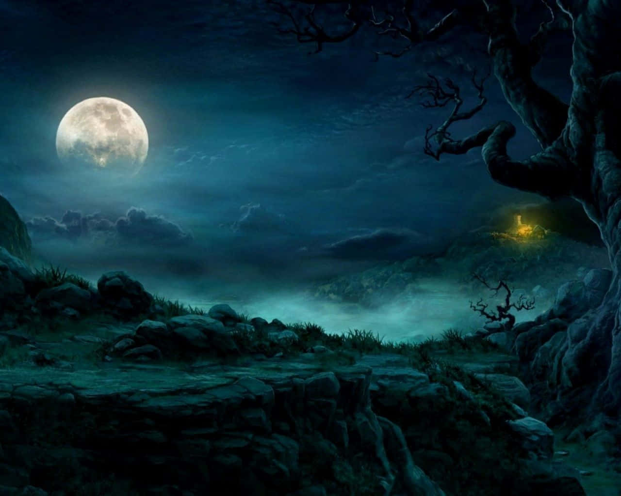 Mysterious 桌布 壁紙 — 一個令人毛骨悚然的月夜場景，滿月將詭異的光芒投射在岩石景觀、扭曲的樹木和遠處發光的建築物上。