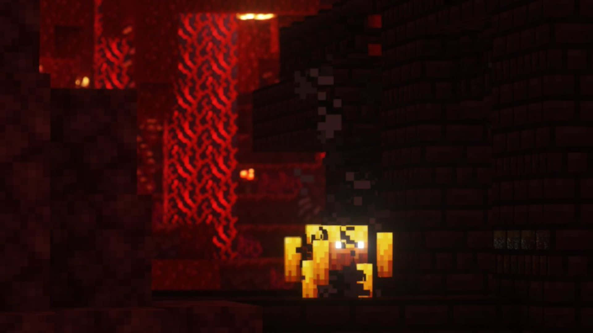 Minecraft Blaze 桌布 壁紙 — 一個像素化的Minecraft玩家在黑暗的洞穴中手持火炬，洞穴中有發光的紅色熔岩流和石牆。
