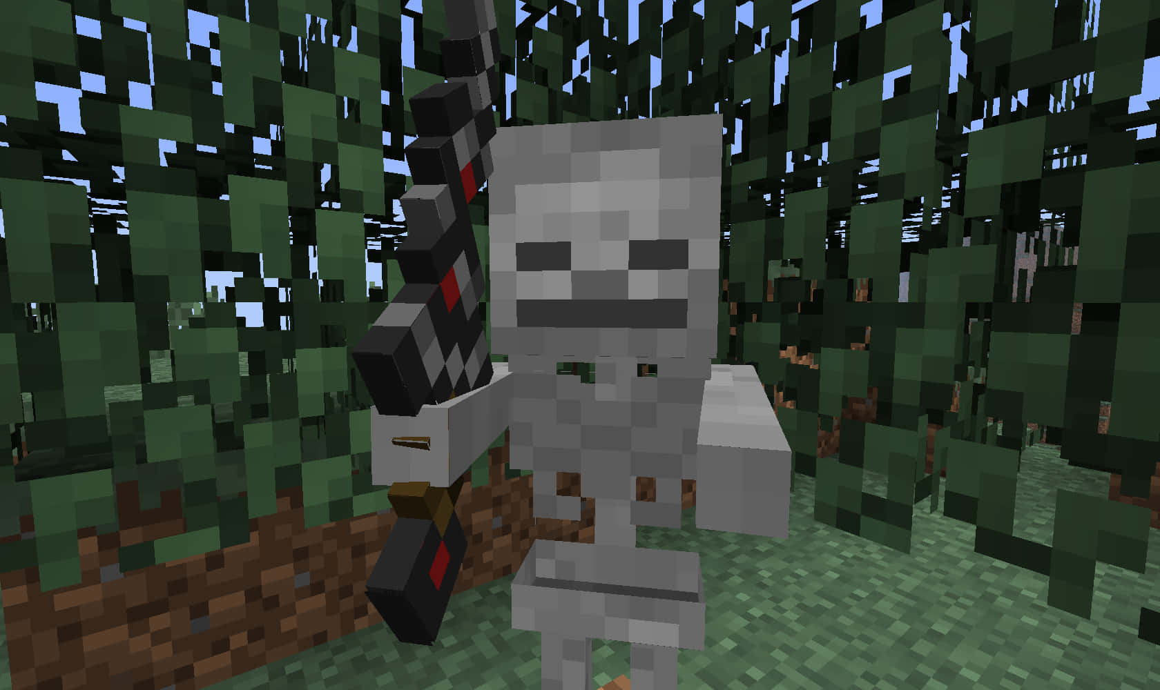 Minecraft Skeleton 桌布 壁紙 — 一個像素化的Minecraft骷髏戰士站在茂密的森林中，手持鑽石劍。