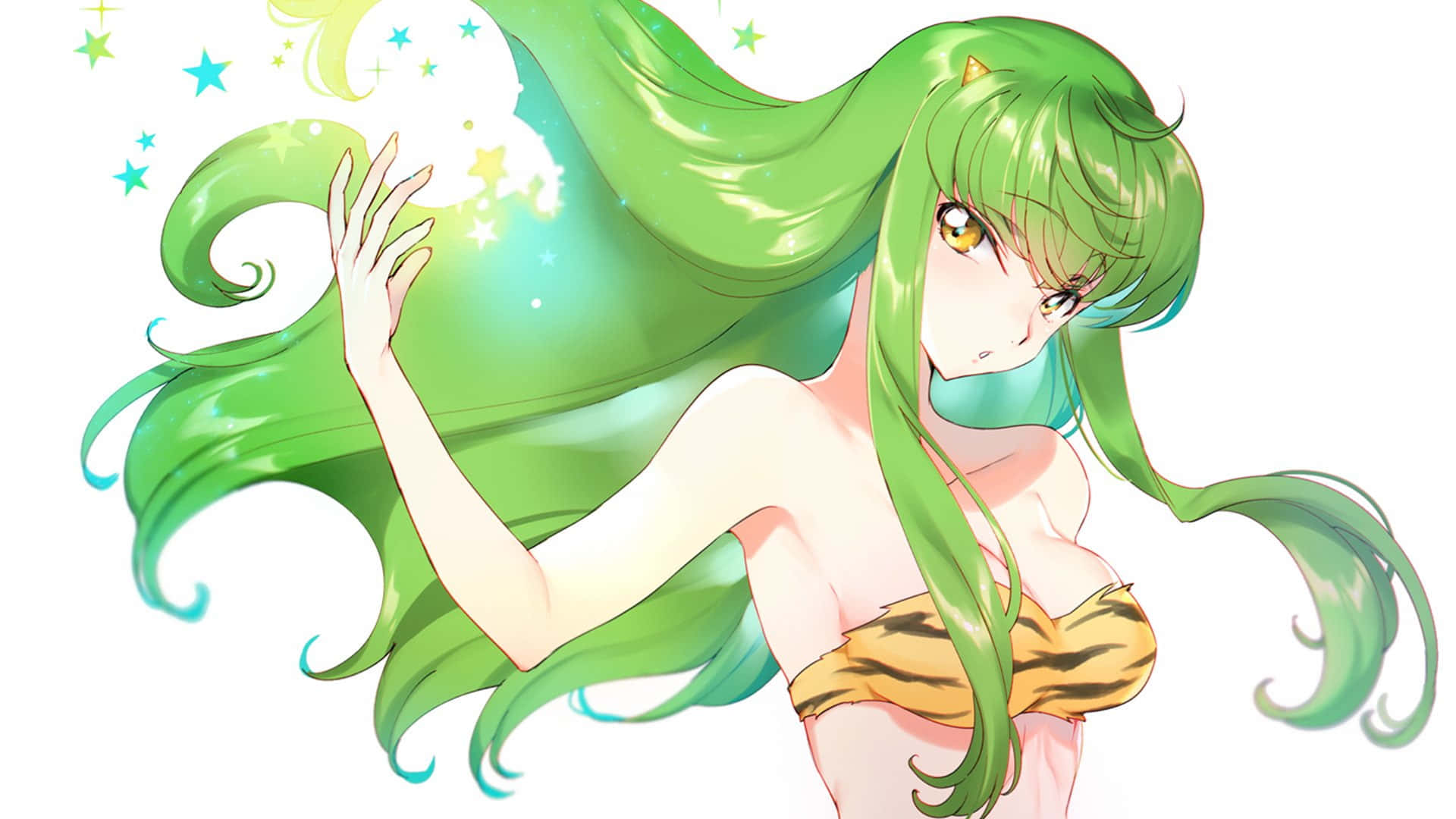 Code Geass C.c. 桌布 壁紙 — 一個充滿活力的動漫女孩，飄逸的綠色頭髮和虎紋上衣，在明亮的白色背景中伸手觸碰發光的星星。