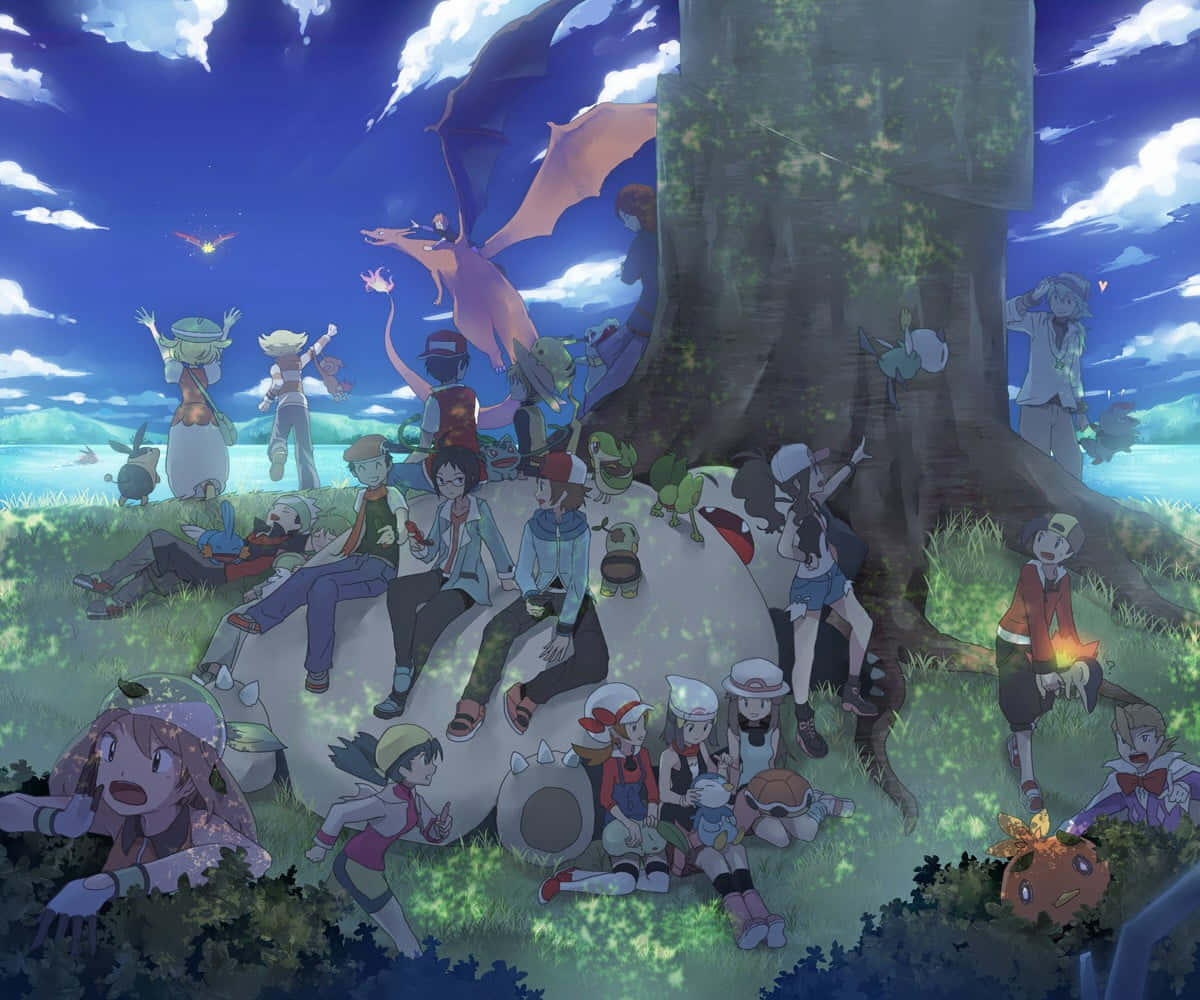 Pokemon Posters 桌布 壁紙 — 一個充滿活力的動漫群組聚集在一棵巨樹下，伴隨著飛行的寶可夢，在茂密的綠色田野中，天空湛藍明亮。