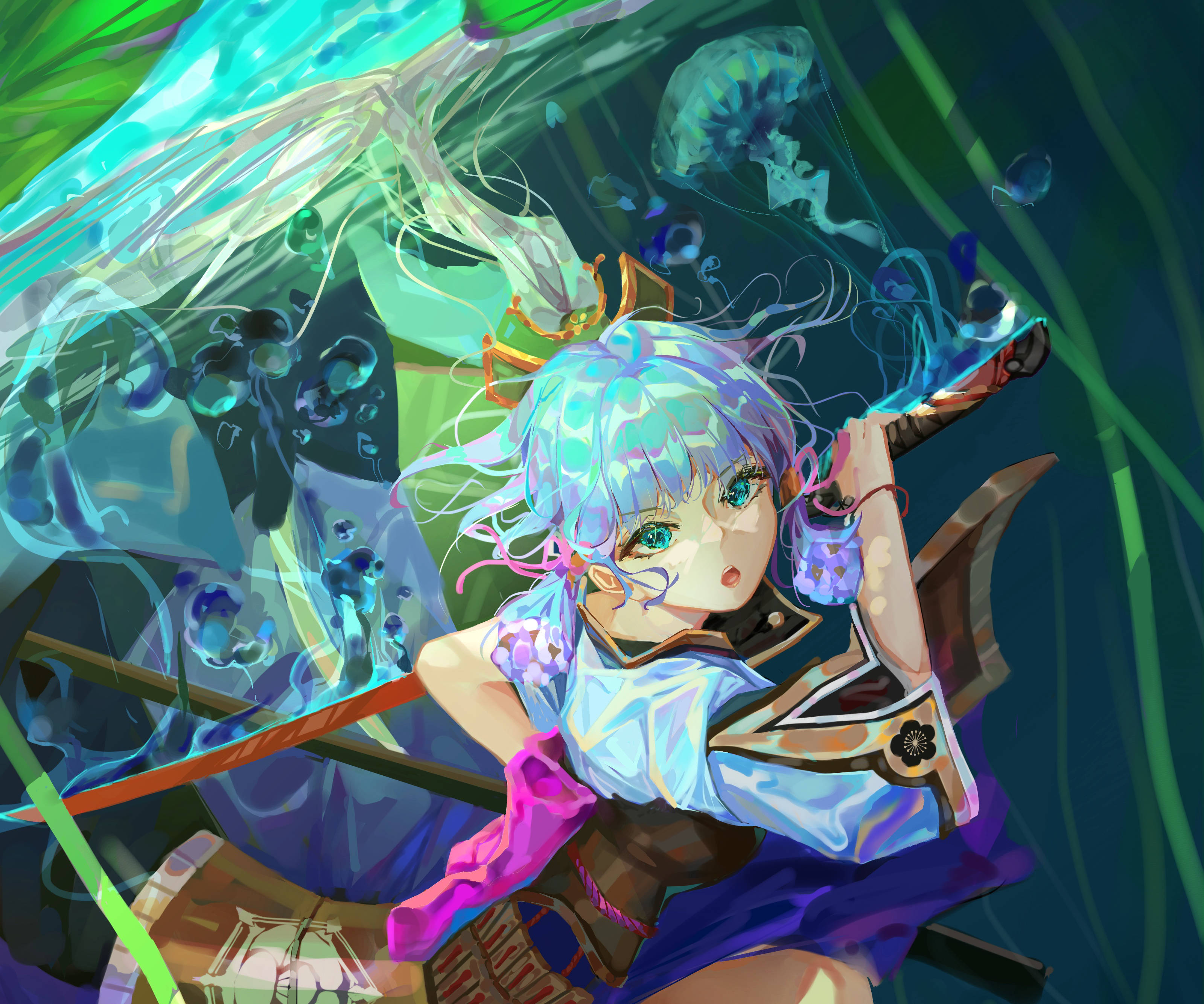 遊戲 桌布 壁紙 — 一個充滿活力的藍髮動漫女孩在發光的水母和綠色海藻中揮舞著劍的水下場景。