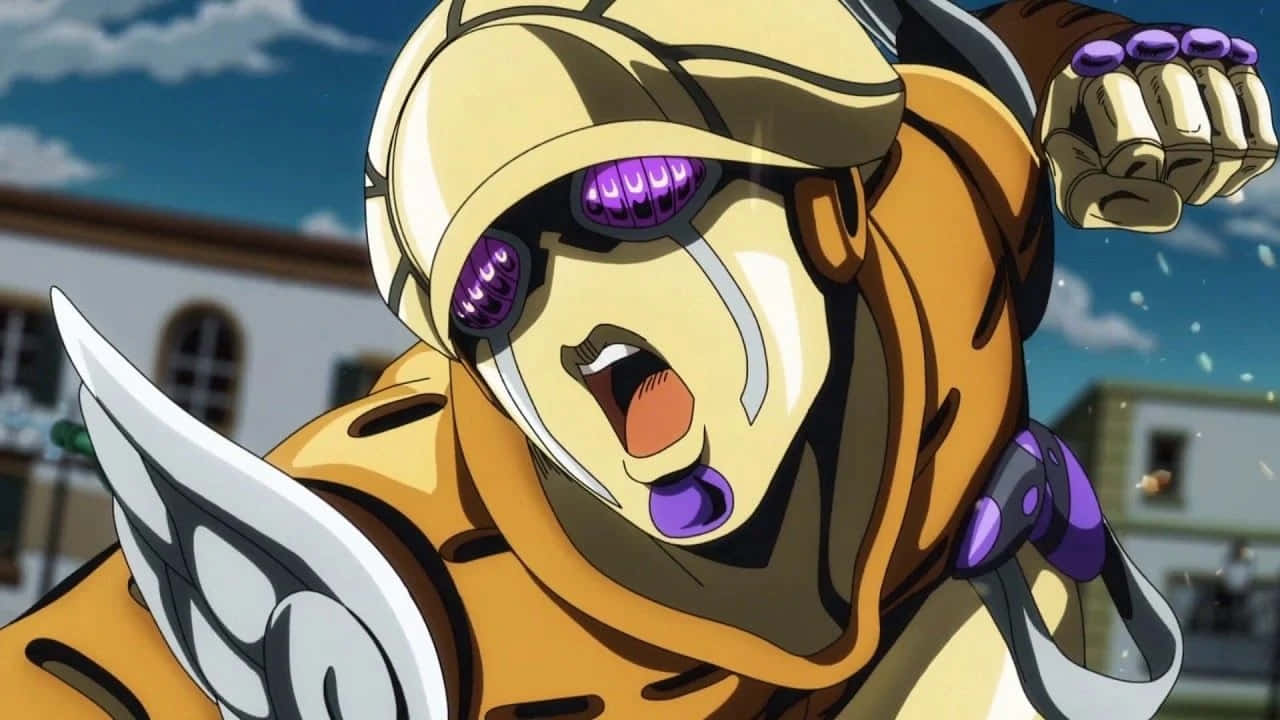 Gold Experience Jojo 桌布 壁紙 — 一個兇猛嘅動漫角色，身穿金色同紫色裝備，喺陽光普照嘅城市背景下握緊拳頭咆哮。