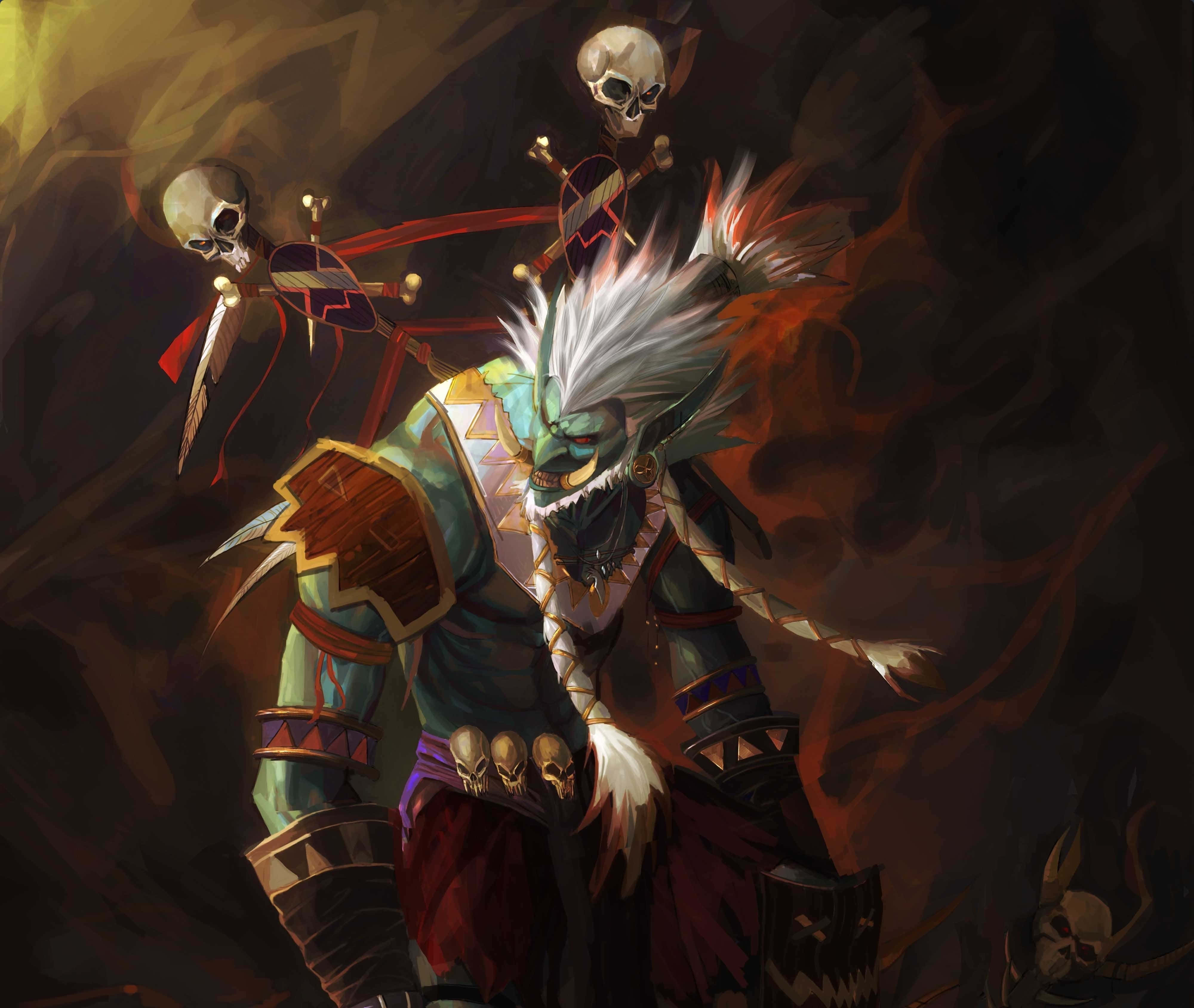 World Of Warcraft Races 桌布 壁紙 — 一個兇猛的綠色皮膚戰士，白髮，身穿飾有骷髏的盔甲，站在黑暗煙霧彌漫的戰場上，揮舞著劍和盾牌。