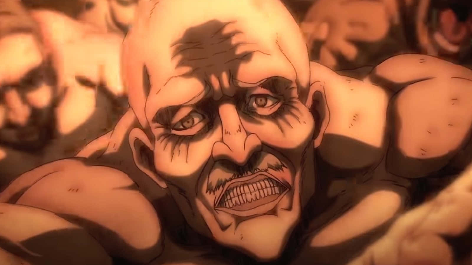 Humanoid Monsters 桌布 壁紙 — 一個光頭、肌肉發達的動漫巨人特寫，表情憤怒，眼神銳利，在溫暖的燈光下。