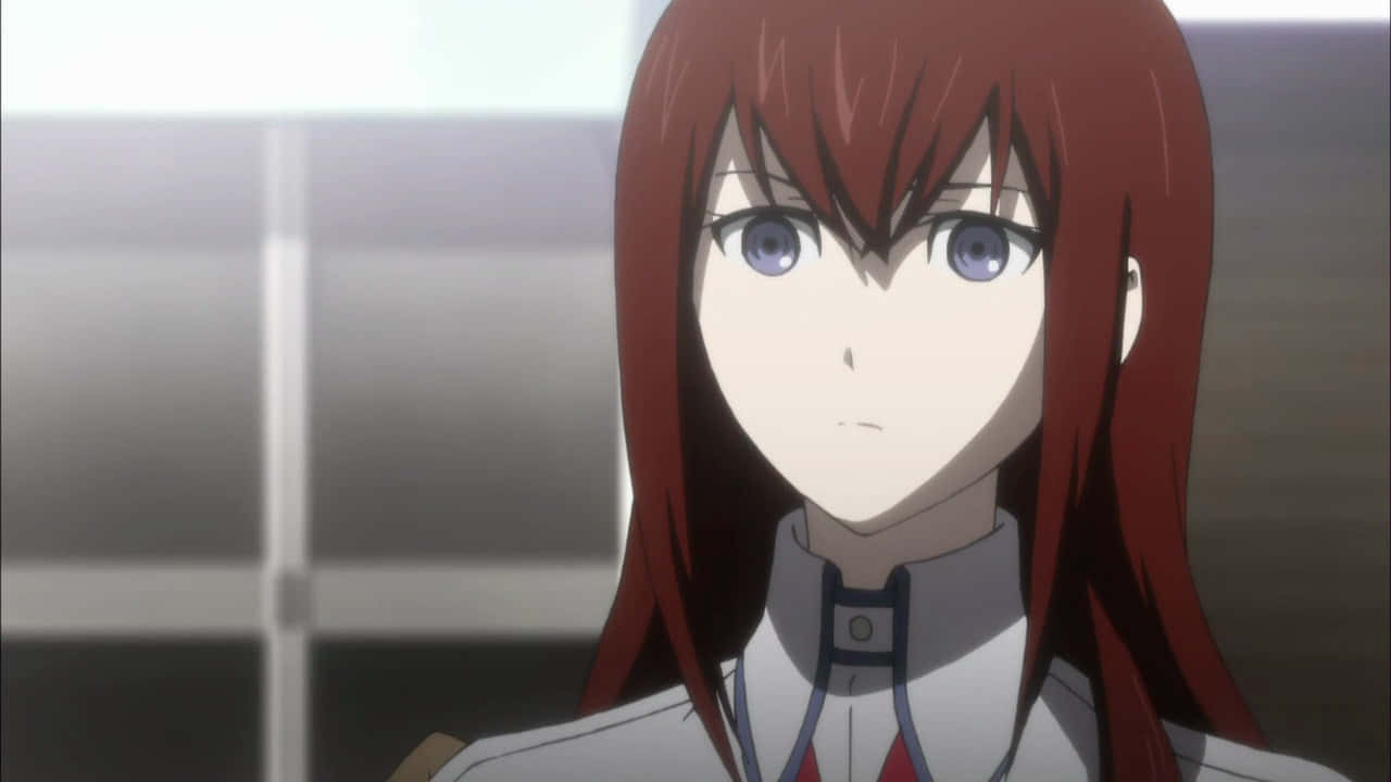 kurisu makise 桌布 壁紙 — 一個動漫女孩的近照，長長嘅紅頭髮同藍色眼睛，著住一件有領嘅白色制服。