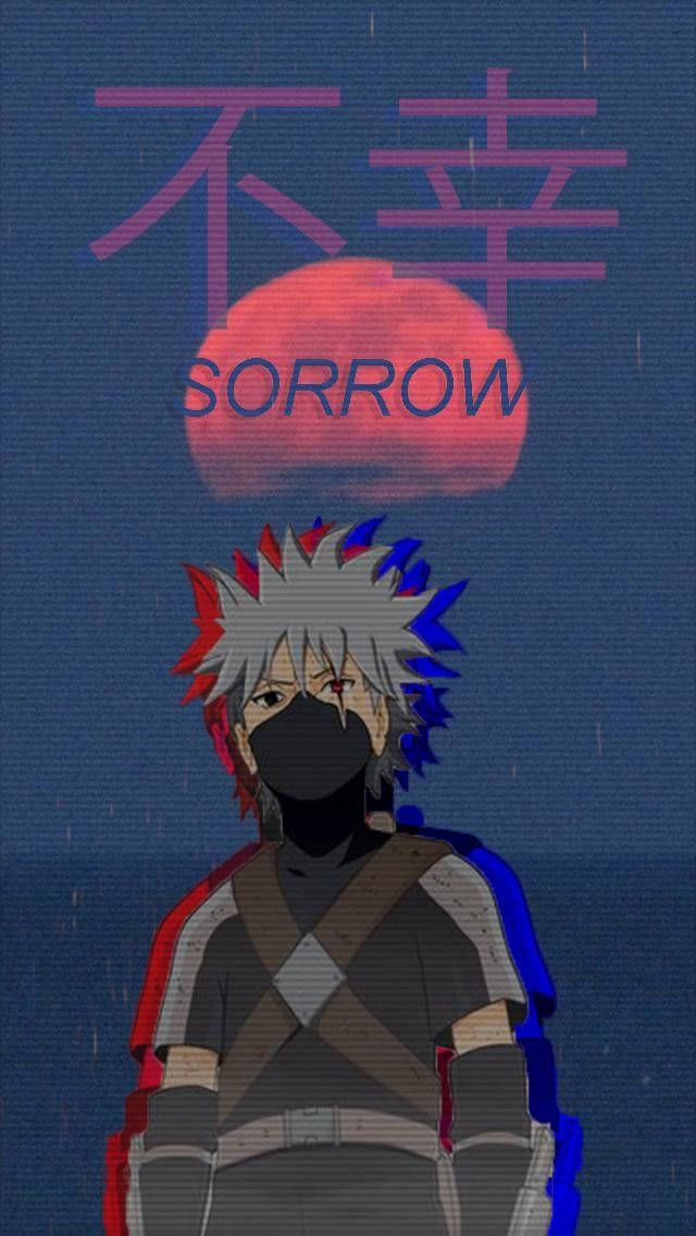 kakashi pfp 桌布 壁紙 — 一個動漫角色，擁有尖刺的灰色頭髮和黑色面具，站在紅色的月亮下，月亮上方有「sorrow」一詞和漢字，場景是雨夜。