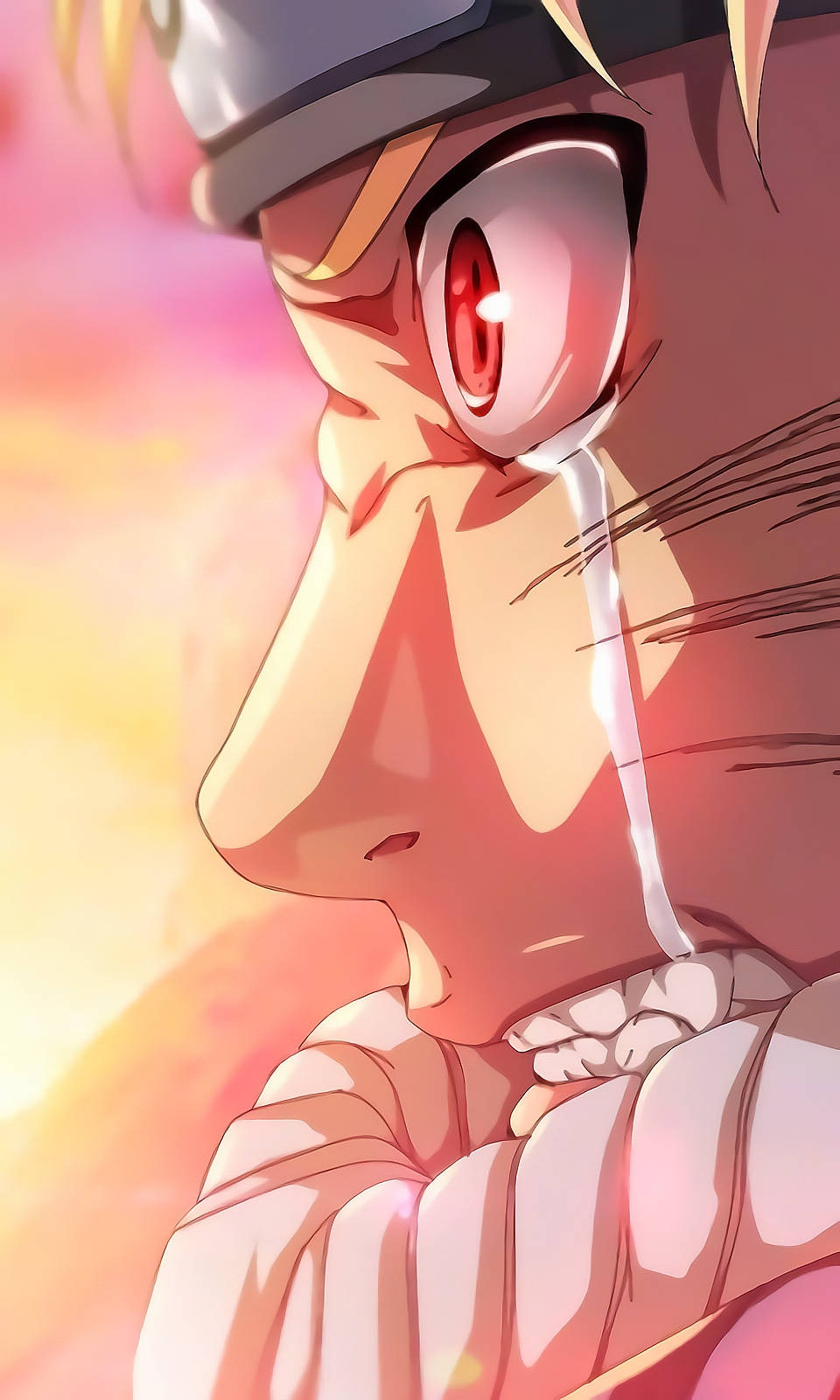 Sad Naruto 桌布 壁紙 — 一個動漫角色的特寫，紅色的眼睛和淚水順著臉頰流下，背景溫暖發光。