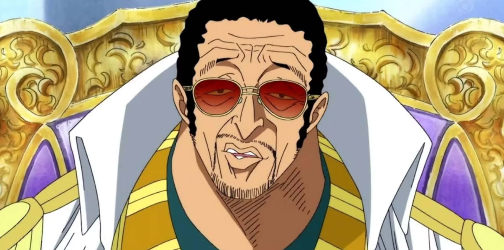 Kizaru 桌布 壁紙 — 一個嚴肅的動漫角色，戴著紅色太陽眼鏡和辮子頭髮，坐在帶有紫色點綴的金色王座上。