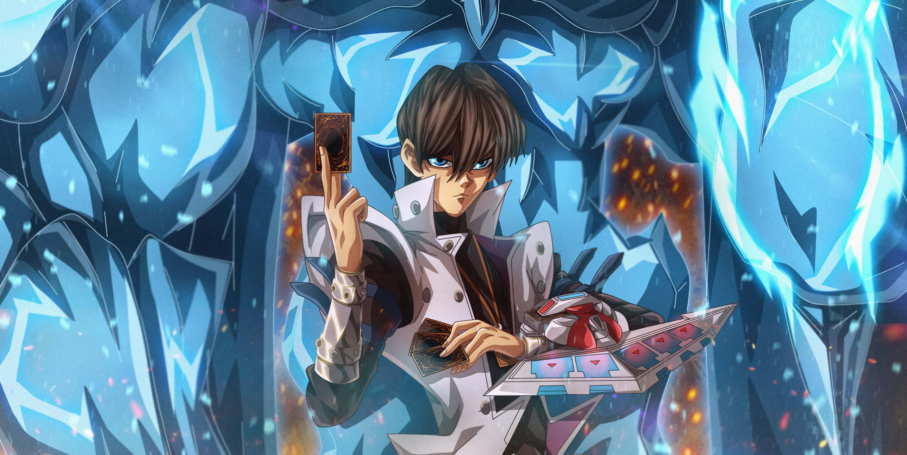 Seto Kaiba 桌布 壁紙 — 一個堅定的動漫男孩穿著白色盔甲，在旋轉的藍色能量和火焰火花中拿著一張發光的卡片。