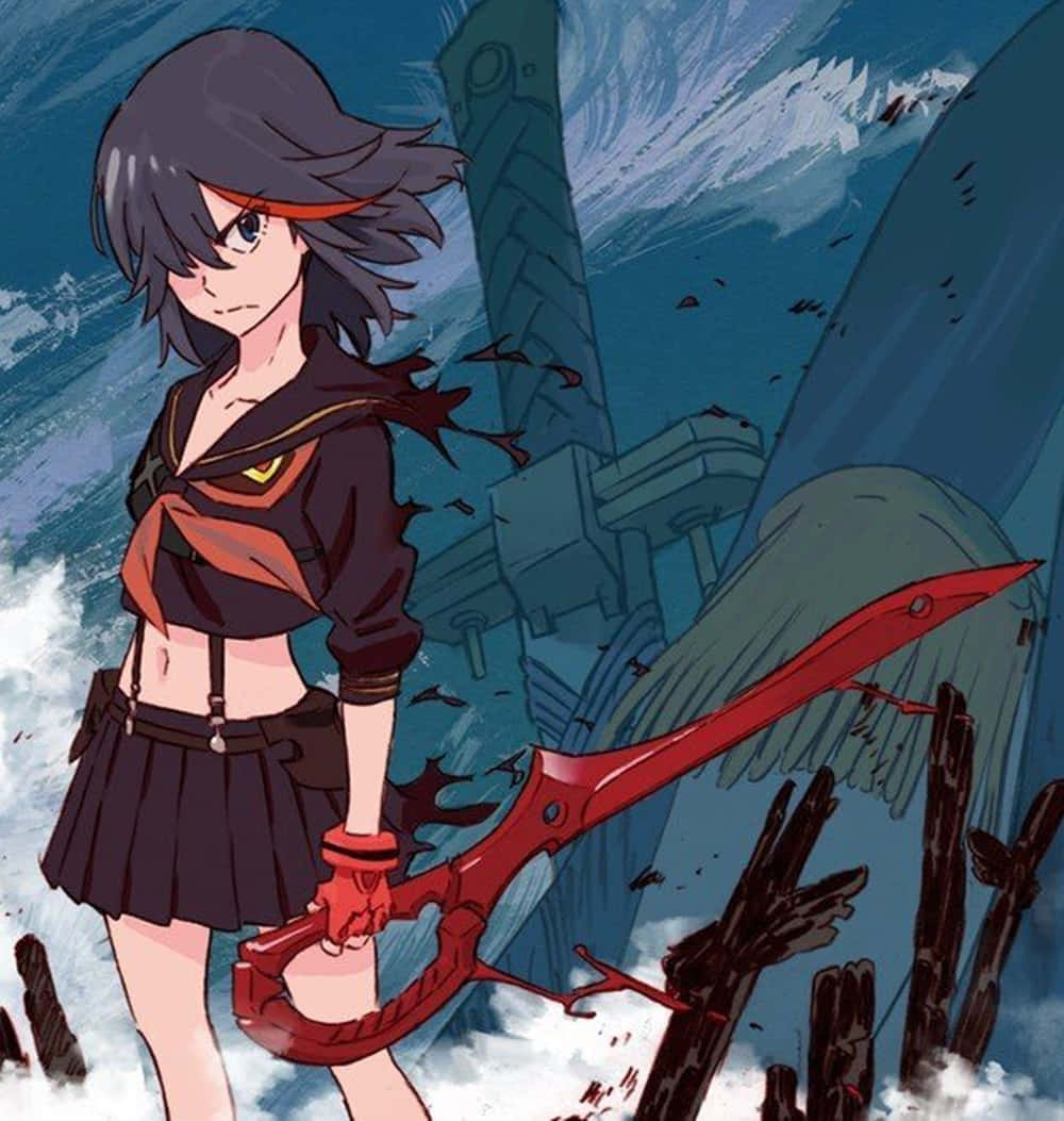ryuko matoi 桌布 壁紙 — 一個堅定的黑髮動漫女孩在風暴肆虐、毀壞的未來城市景觀中揮舞著一把巨大的紅色剪刀武器。