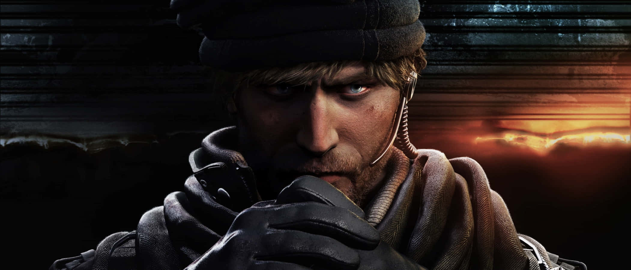 Rainbow Six Siege Maverick 桌布 壁紙 — 一個堅毅的士兵穿著冬季裝備，在熾熱的日落背景下，粗獷的特寫鏡頭。