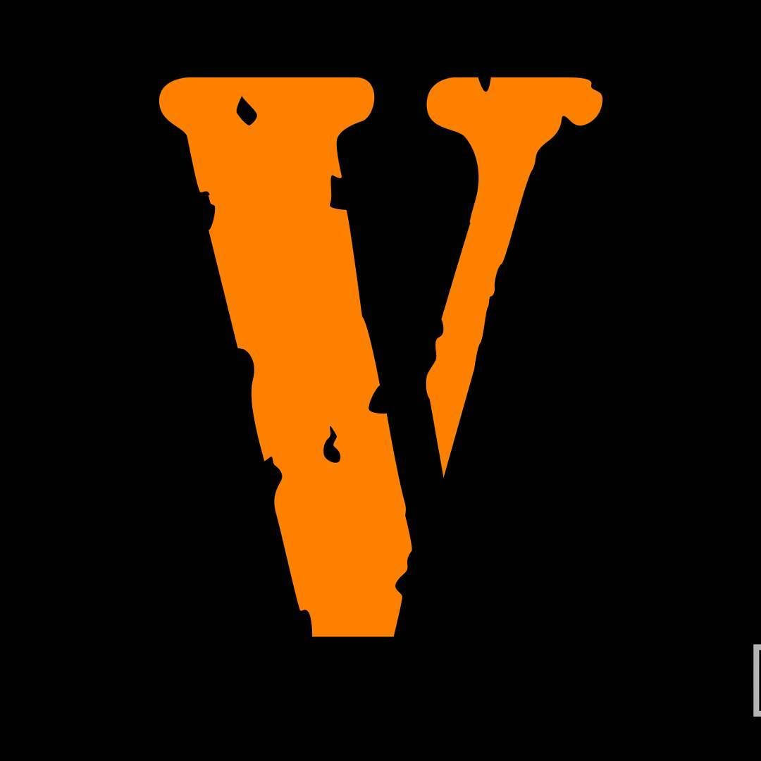 Logo 桌布 壁紙 — 一個大膽的橙色風格化字母 V，邊緣滴落，在純黑色背景上脫穎而出。
