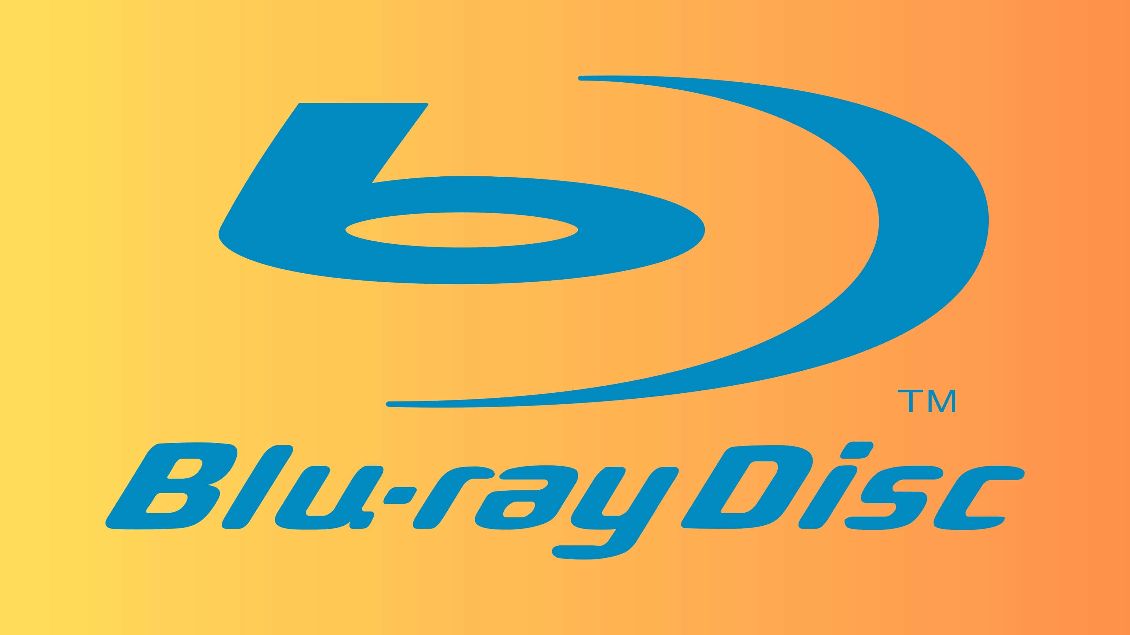 4K Blu-ray 桌布 壁紙 — 一個大膽的藍色 Blu-ray Disc 標誌，居中放置在充滿活力的黃色到橙色漸變背景上。