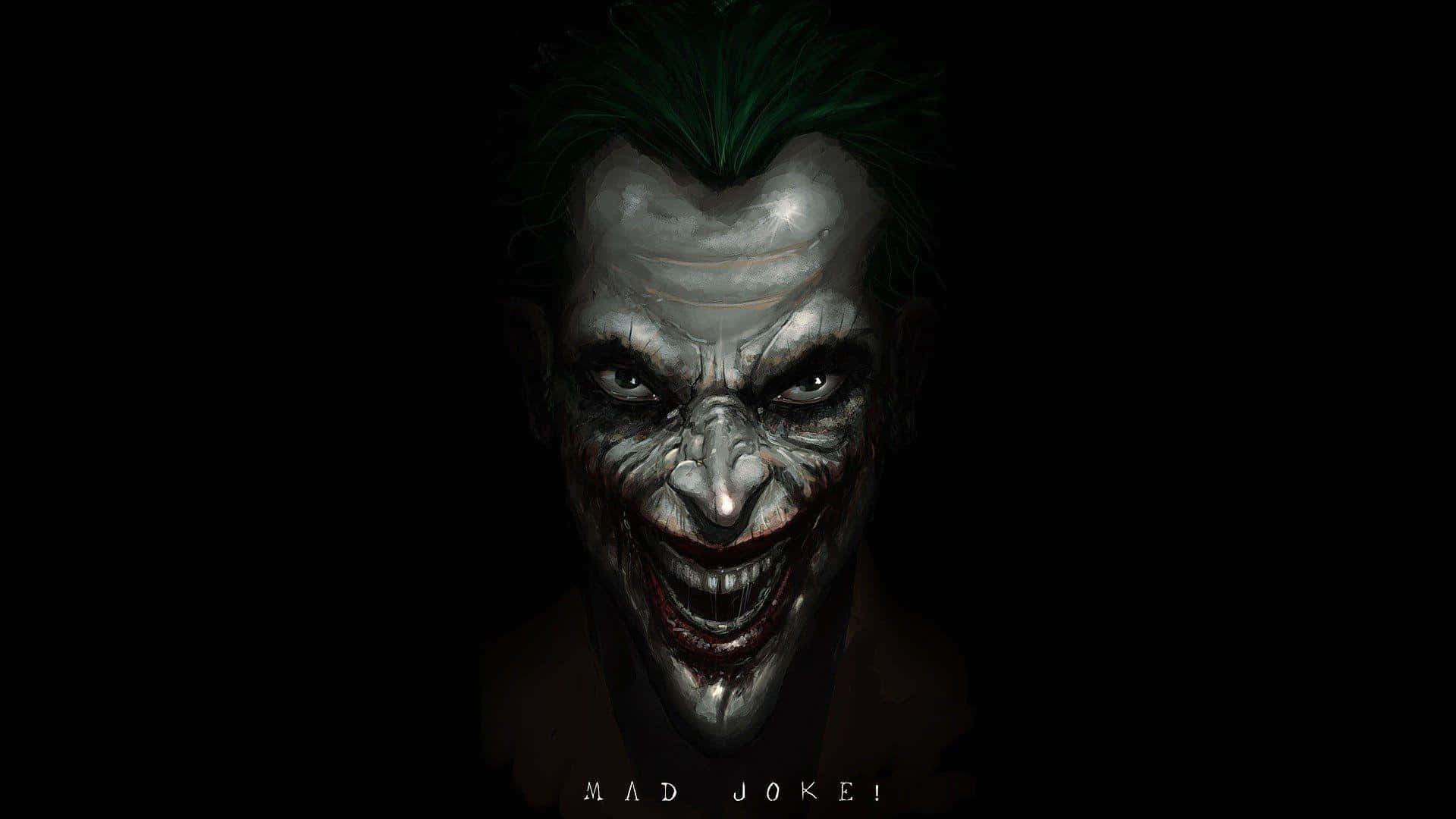 Joker Laughing 桌布 壁紙 — 一個威脅性的近距離特寫，小丑擁有綠色頭髮和寬大的邪惡笑容，背景為黑色。