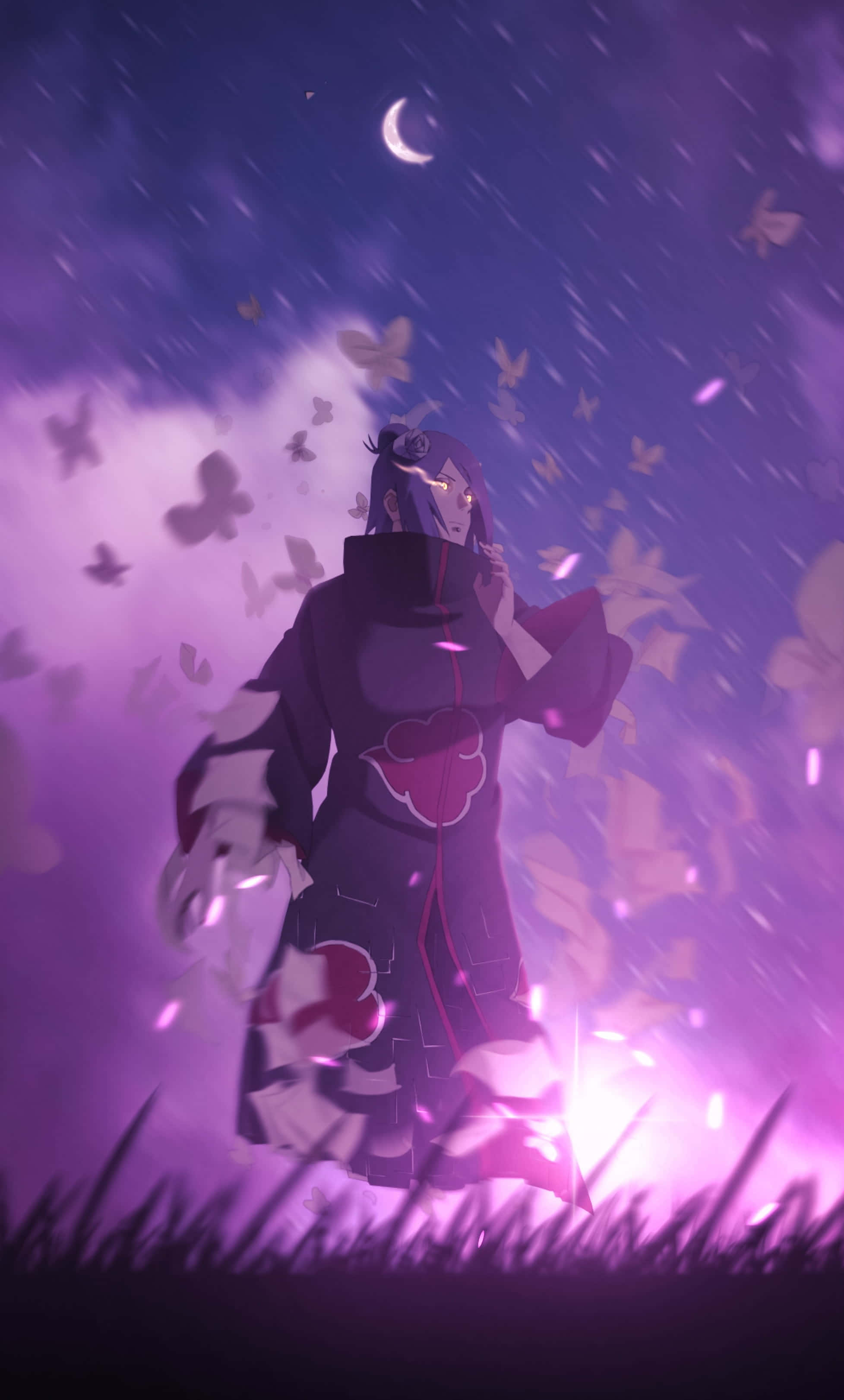 Akatsuki Poster 桌布 壁紙 — 一個孤獨的動漫角色穿著黑色斗篷站在新月下，紫色蝴蝶在神秘的夜景中圍繞著他們旋轉。