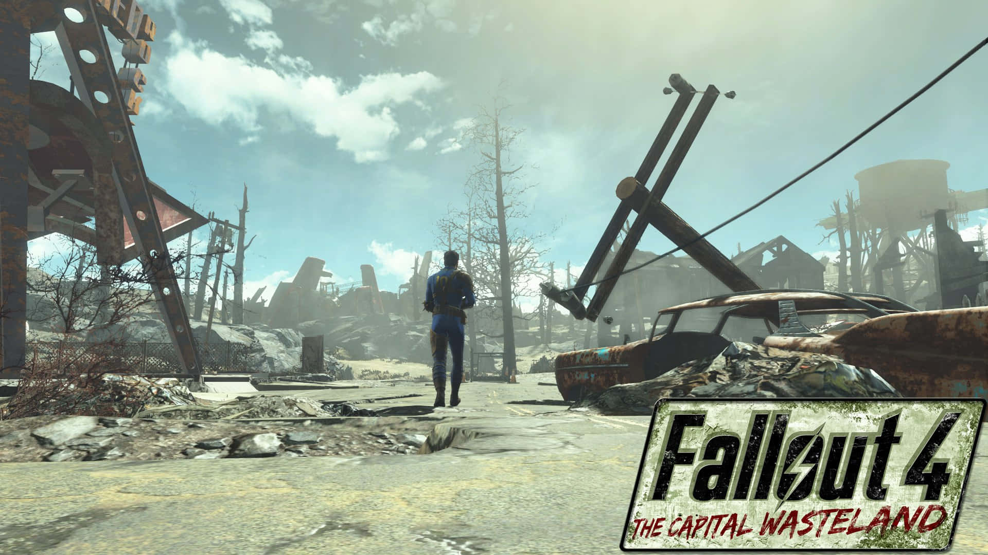 Fallout 4 The Capital Wasteland 桌布 壁紙 — 一個孤獨的身影在朦朧的天空下，穿過一片荒涼的末日後廢土，到處是生鏽的汽車和破損的建築。