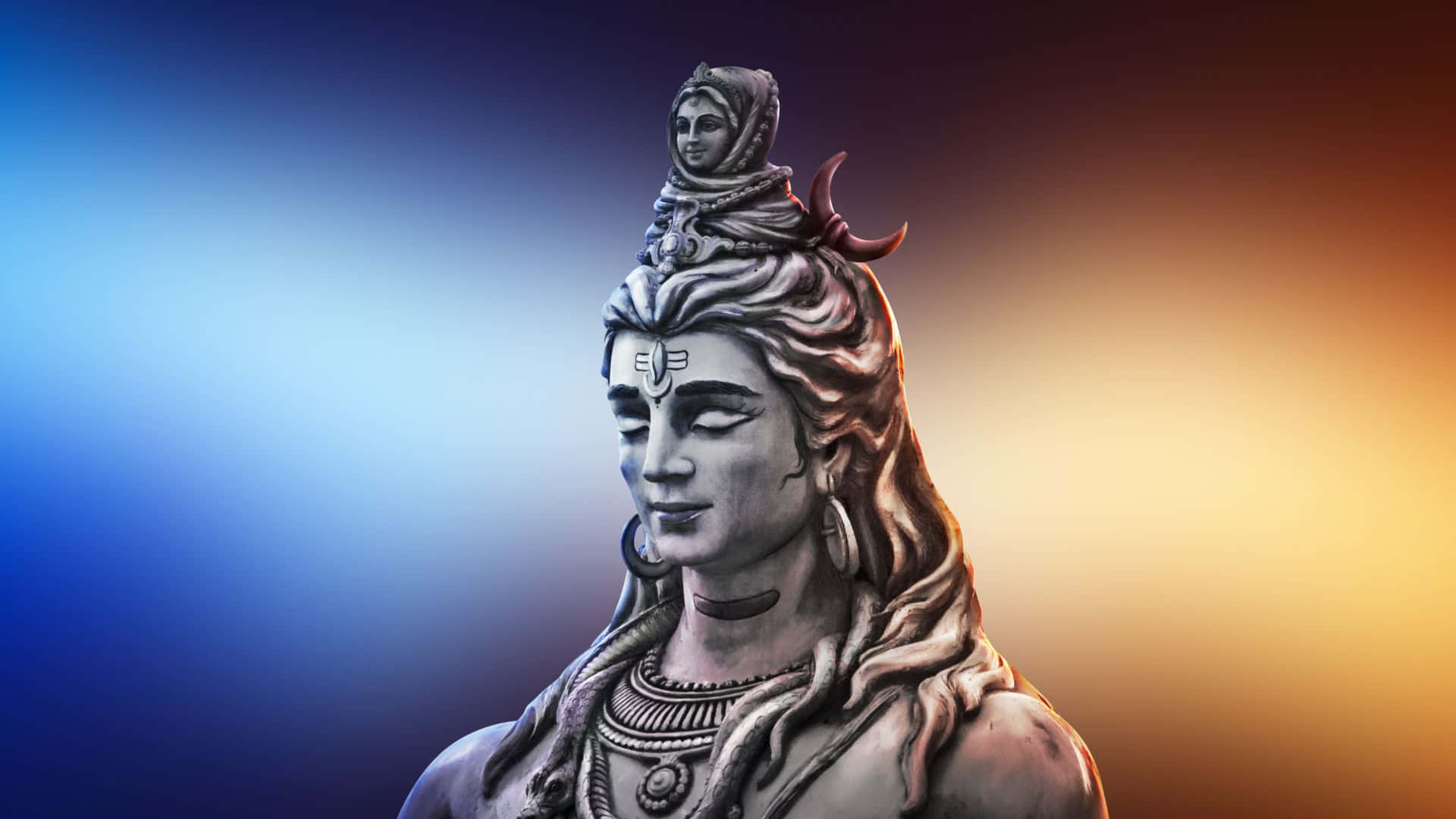 Shiva 桌布 壁紙 — 一個寧靜的濕婆石像，頭頂有新月和恆河女神，背景是藍色到橙色的漸變。