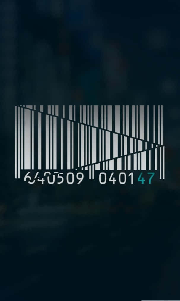 Barcode Scanning 桌布 壁紙 — 一個帶有數字的鮮明白色條碼在黑暗模糊的背景上發光。