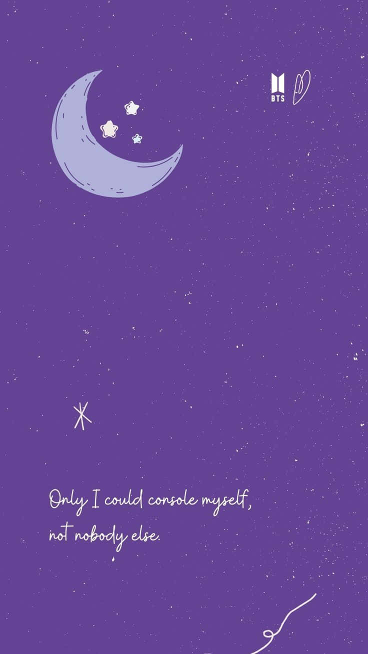 Bts Lyrics 桌布 壁紙 — 一個帶有新月和星星的紫色夜空，包含手寫語錄和BTS標誌。