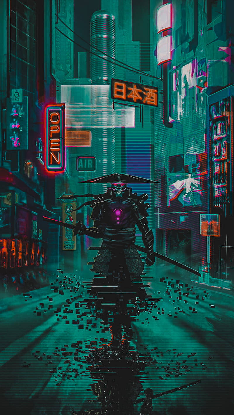 武士 桌布 壁紙 — 一個帶有紫色發光眼睛的故障武士戰士，在閃爍的招牌下走過充滿霓虹燈的 cyberpunk 小巷。