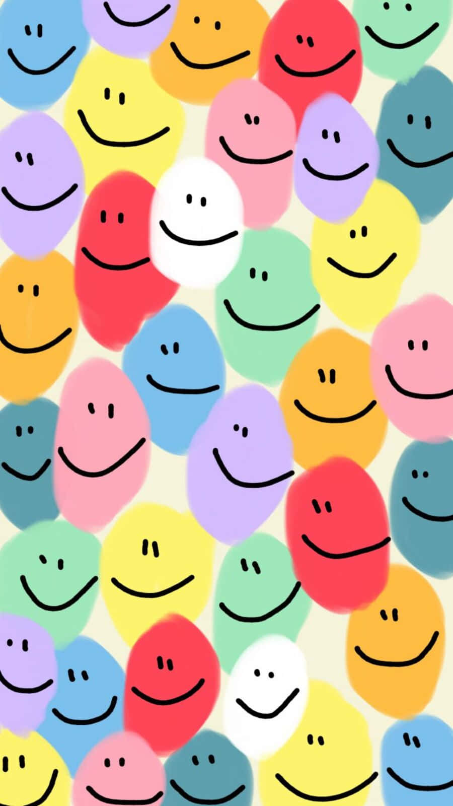 Aesthetic Smiley Face 桌布 壁紙 — 一個愉快的圖案，由各種柔和和鮮豔色調的彩色手繪笑臉在柔軟的奶油色背景上重疊而成。