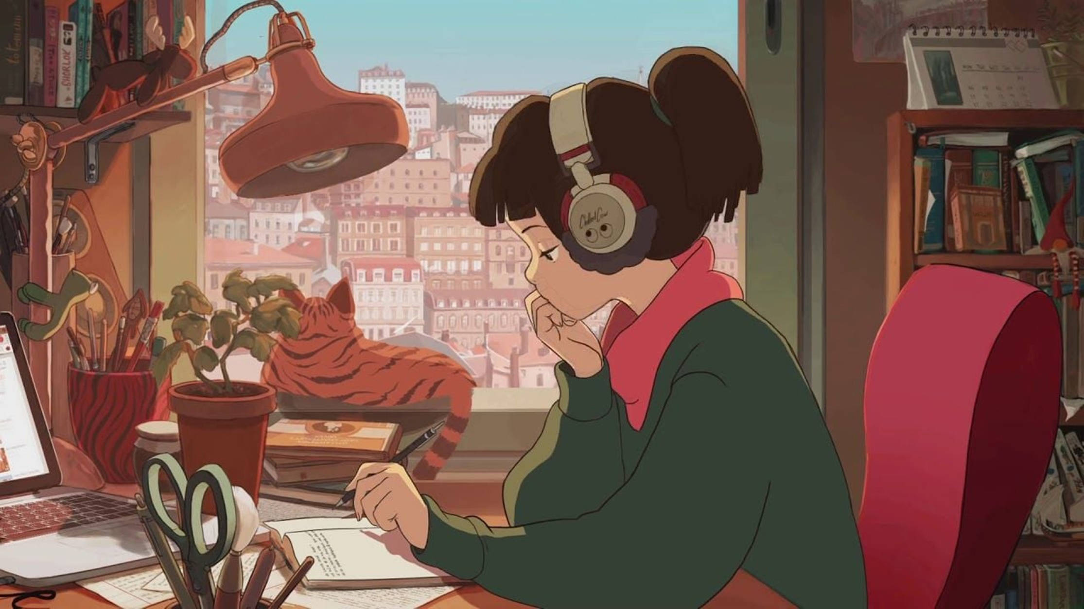 listening to music 桌布 壁紙 — 一個戴住耳機嘅女仔喺窗邊亂糟糟嘅書枱寫嘢，附近有隻貓喺度休息，望住城市景觀。