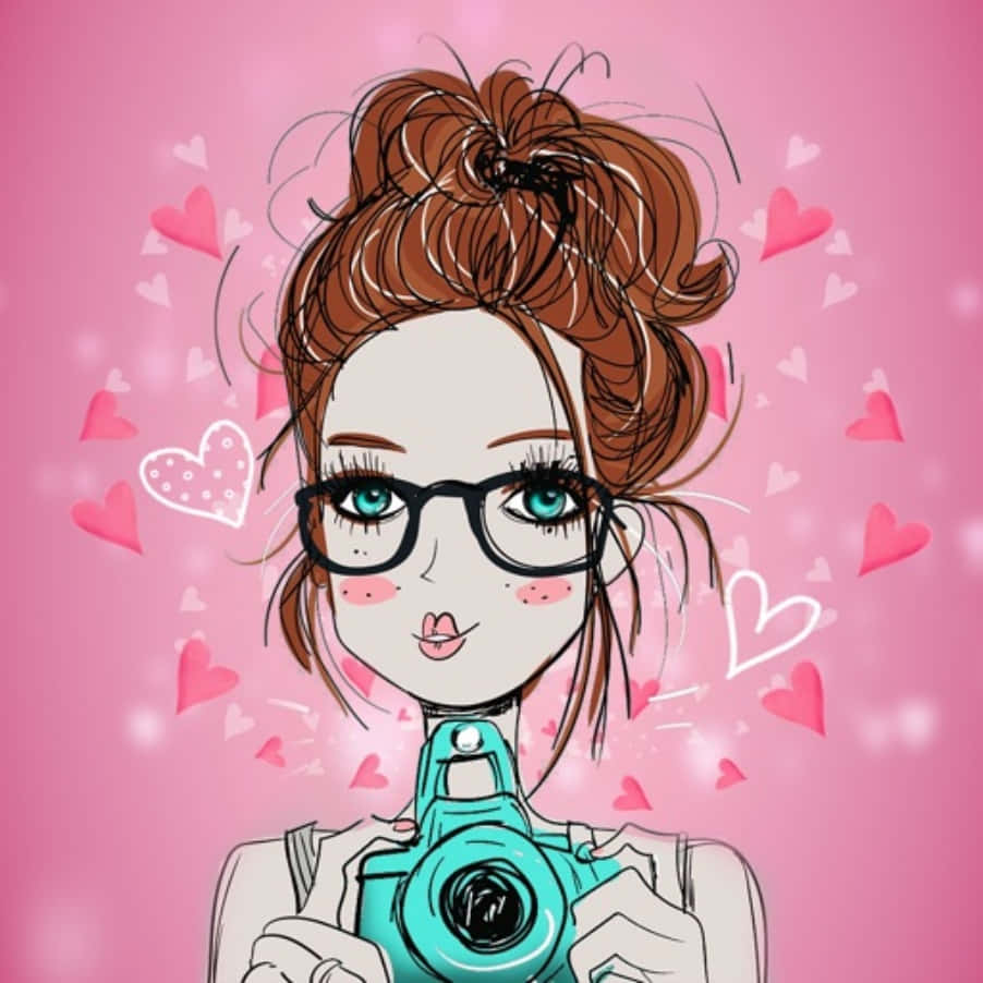 可愛少女風gif 桌布 壁紙 — 一個戴眼鏡、頭髮亂紮成髮髻的開心動漫女孩，在充滿心心的粉紅色背景前拿著一部青綠色相機。