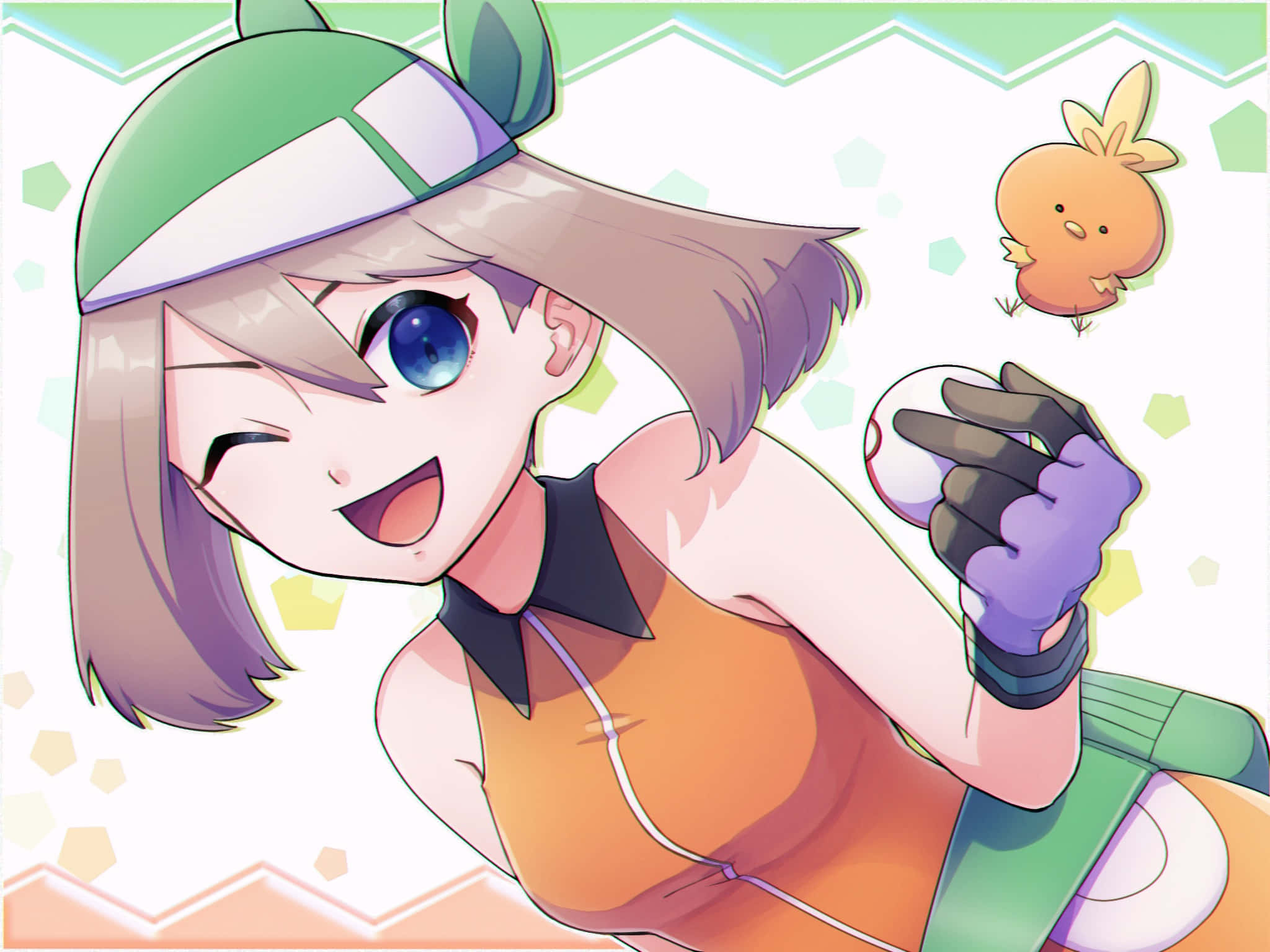 Pokemon Fan Art 桌布 壁紙 — 一個戴綠色帽、穿橙色上衣的開心動漫女孩，一邊拿著精靈球一邊眨眼，旁邊有一隻橙色小鳥漂浮著。