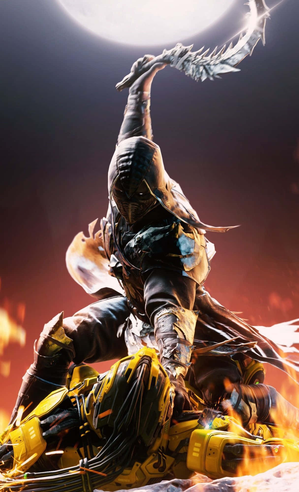 Mortal Kombat Cyrax 桌布 壁紙 — 一個戴著兜帽、身穿暗色盔甲的戰士，手持鋸齒劍，在發光的月亮下，跳過一個倒下的黃色盔甲對手，周圍是熾熱的爆炸。