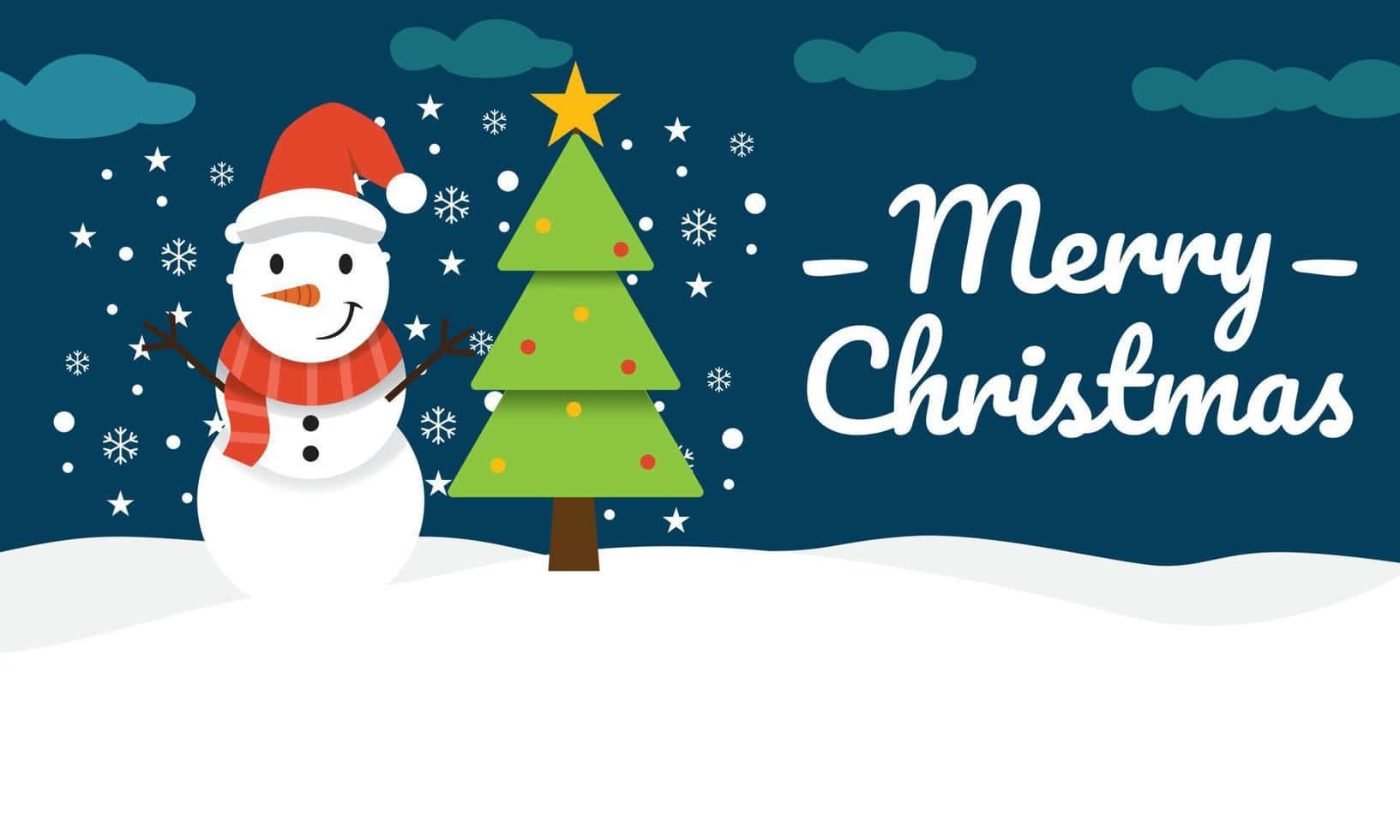 Christmas Eve 桌布 壁紙 — 一個戴著紅色帽子和圍巾的快樂雪人站在一棵裝飾好的綠色聖誕樹旁，在深藍色夜空下飄雪。