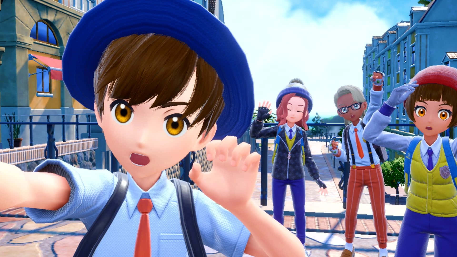 Pokemon Virtual World 桌布 壁紙 — 一個戴藍帽的開朗動漫風格男孩向鏡頭揮手，身後穿校服的朋友們在陽光明媚的城市街道上歡呼。