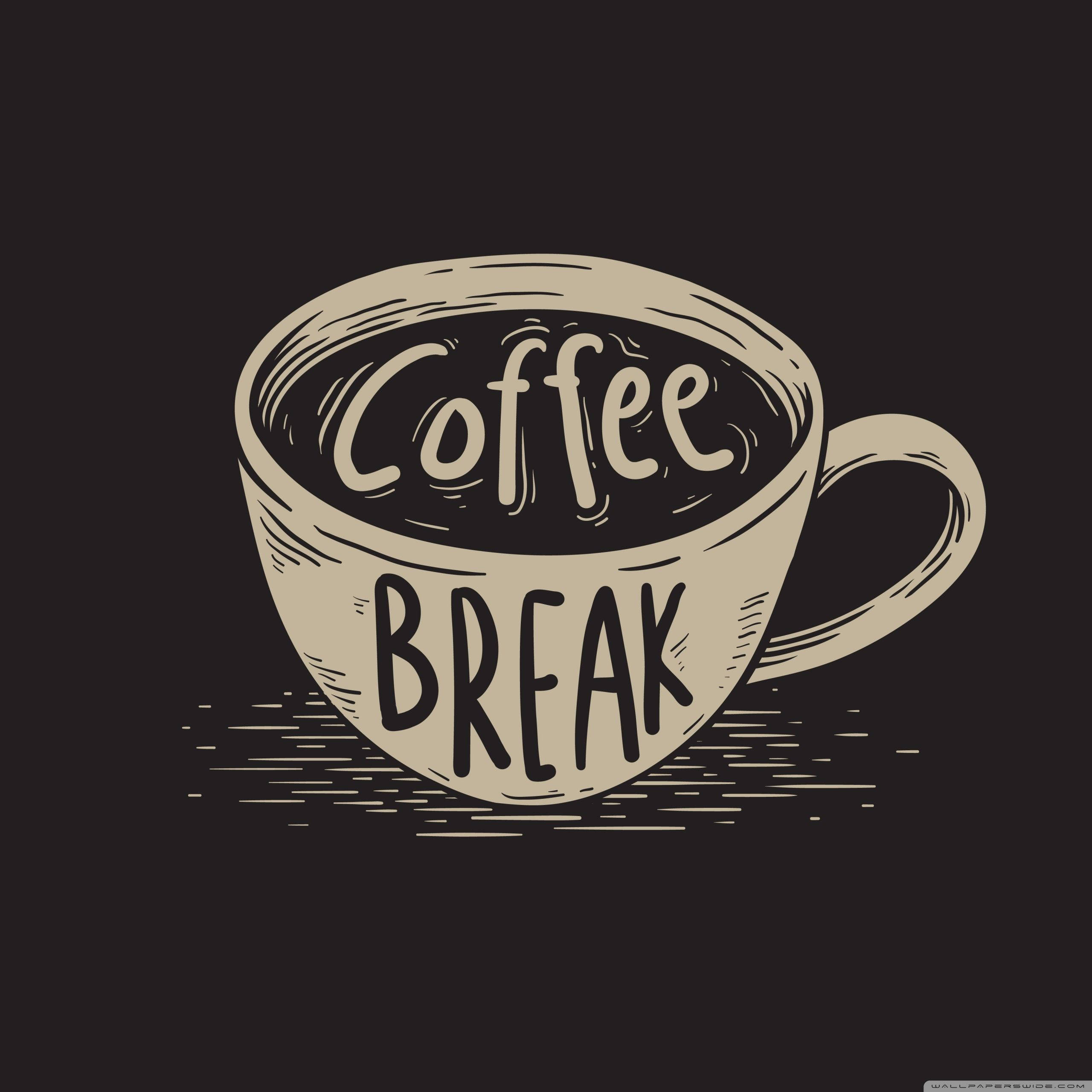 咖啡 桌布 壁紙 — 一個手繪咖啡杯插圖，內部及側面帶有 'Coffee BREAK' 文字，背景為深色。