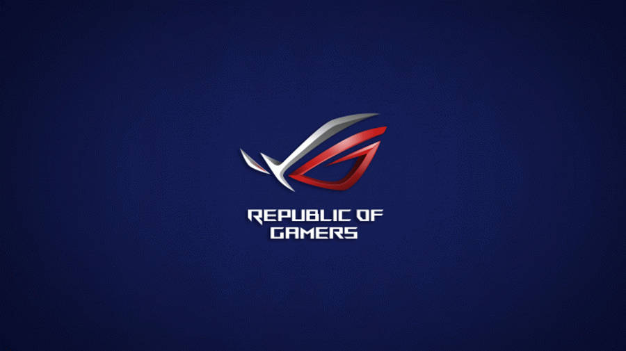 Blue 桌布 壁紙 — 一個時尚的紅色和銀色 ROG 標誌，置於有紋理的深藍色背景中央，下方有白色文字。