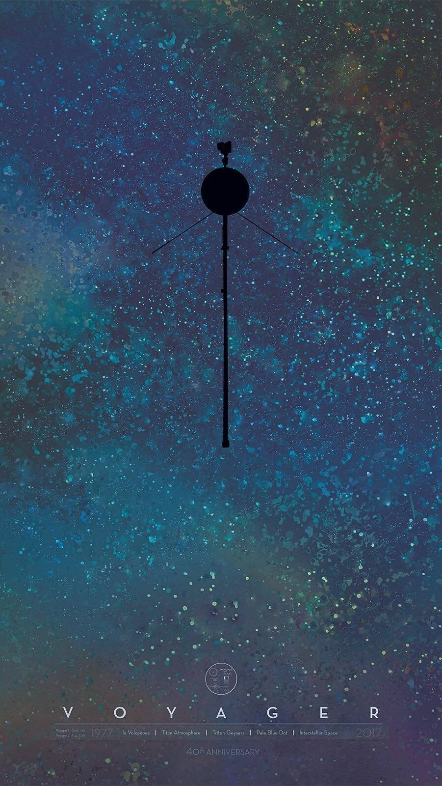 太空 iPhone 動態圖 桌布 壁紙 — 一個時尚的黑色航海家太空船剪影漂浮在宇宙背景下，背景是旋轉的青色和靛藍色星雲，點綴著星星。