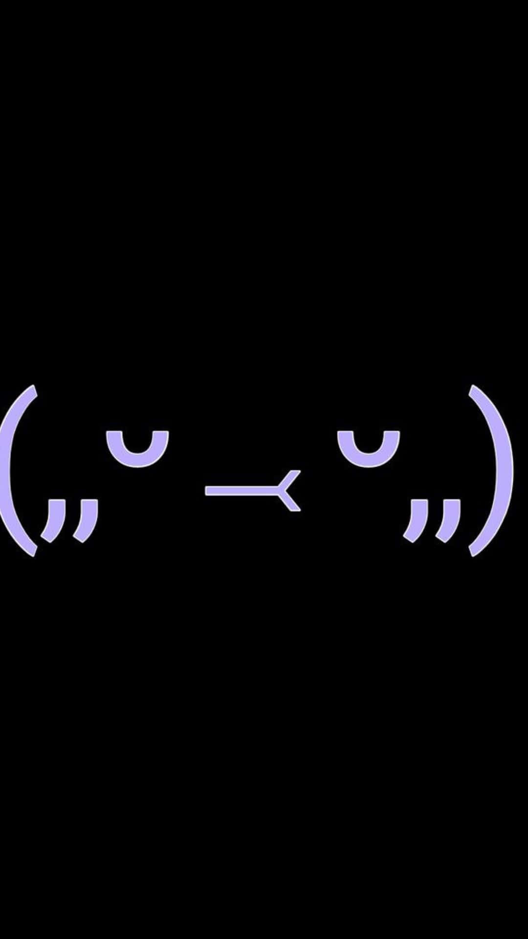 Kawaii Emoticon 桌布 壁紙 — 一個極簡的紫色笑臉，以引號為眼睛，以破折號為嘴巴，置於黑色背景上。