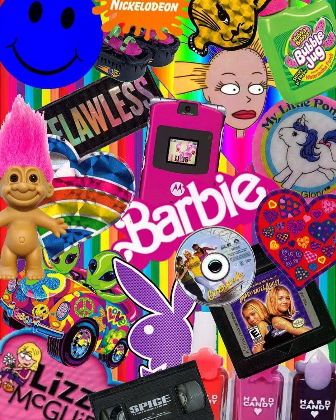 2000s 桌布 壁紙 — 一個混亂的2000年代流行文化拼貼畫， featuring Barbie、粉紅色電話、巨魔和Nickelodeon標誌，背景為彩虹條紋。