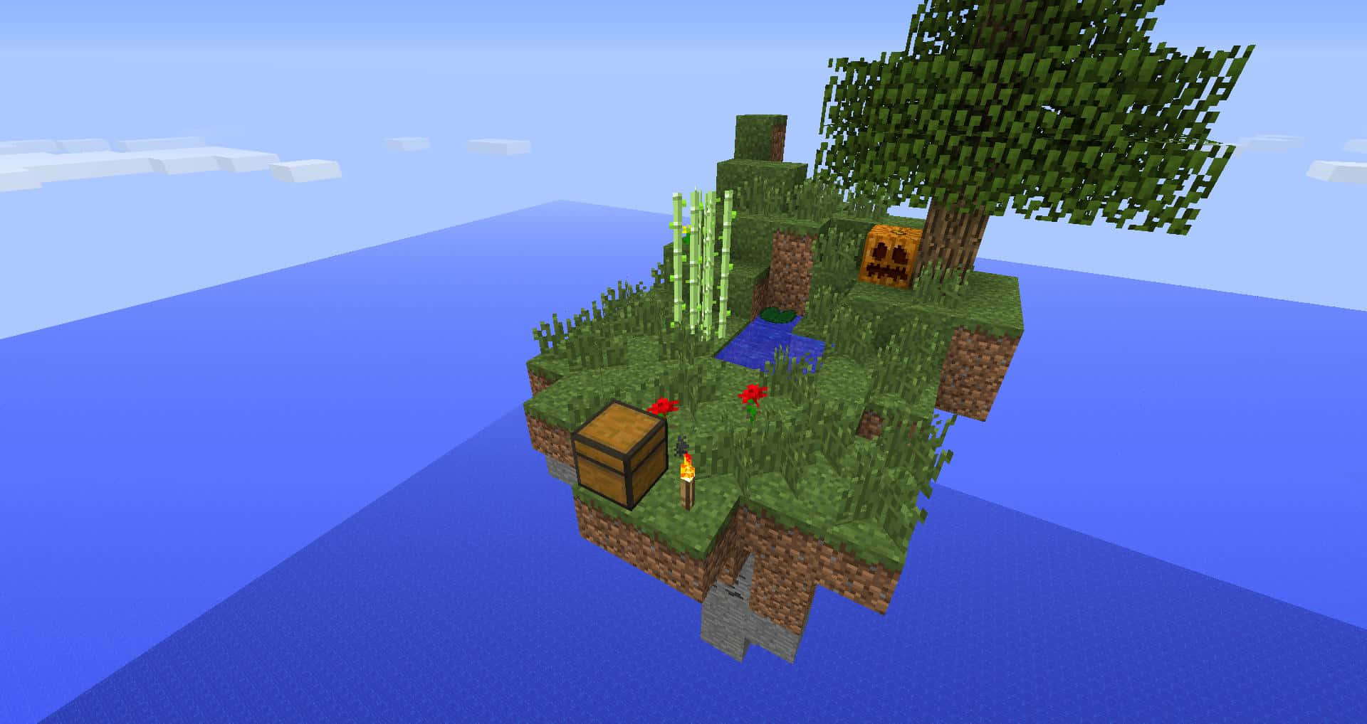 Minecraft Sky Block 桌布 壁紙 — 一個漂浮的Minecraft島嶼，上面有樹、竹、箱子和火炬，被藍色海水包圍，天空晴朗。