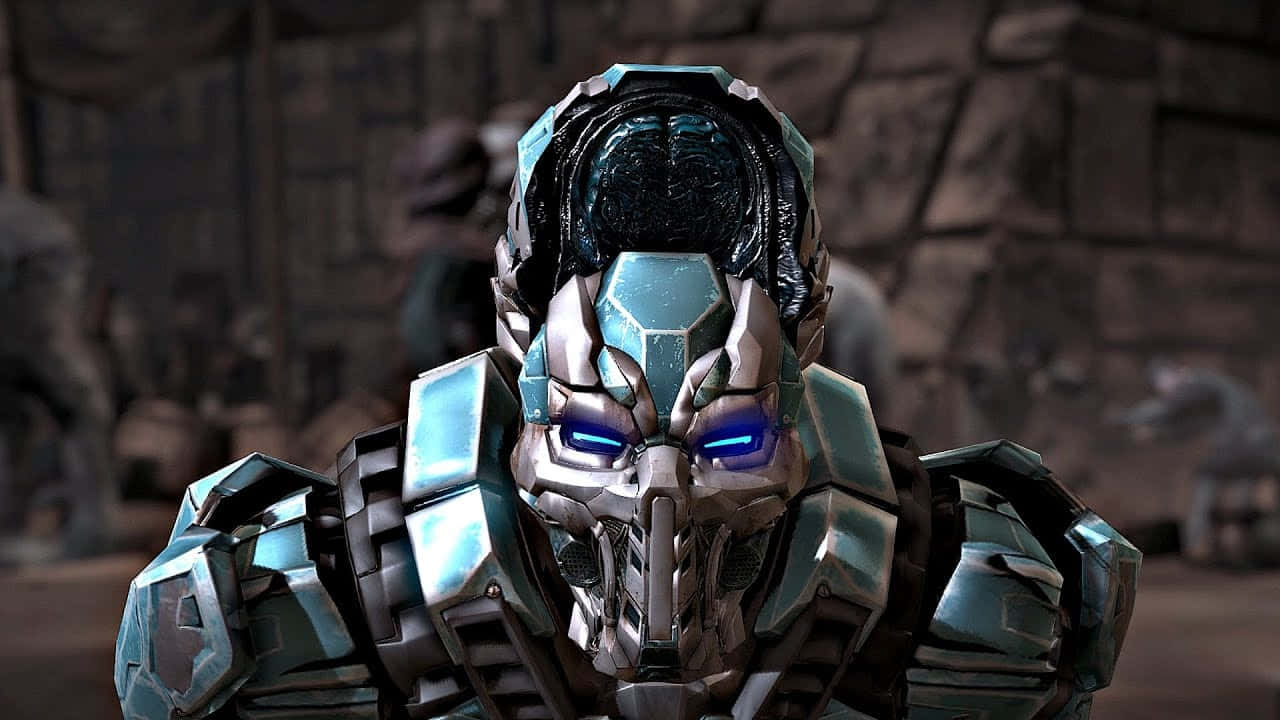 Mortal Kombat Triborg 桌布 壁紙 — 一個特寫鏡頭，展示一個威嚇性的機械戰士，擁有發光的藍色眼睛和金屬盔甲，站在石頭廢墟中。