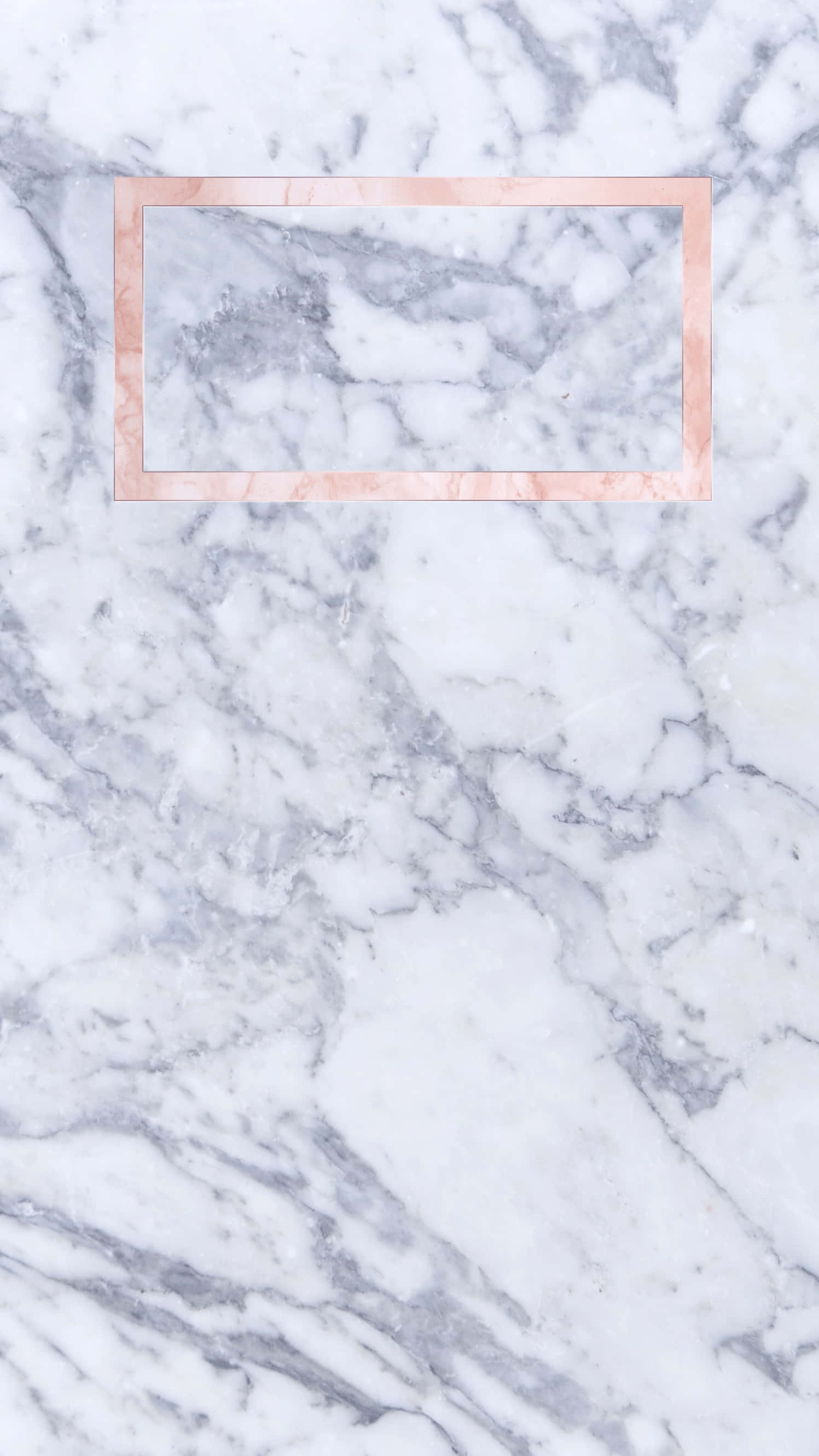 Aesthetic Marble 桌布 壁紙 — 一個玫瑰金長方形框架放置在帶有優雅自然紋理的白灰色大理石表面上。