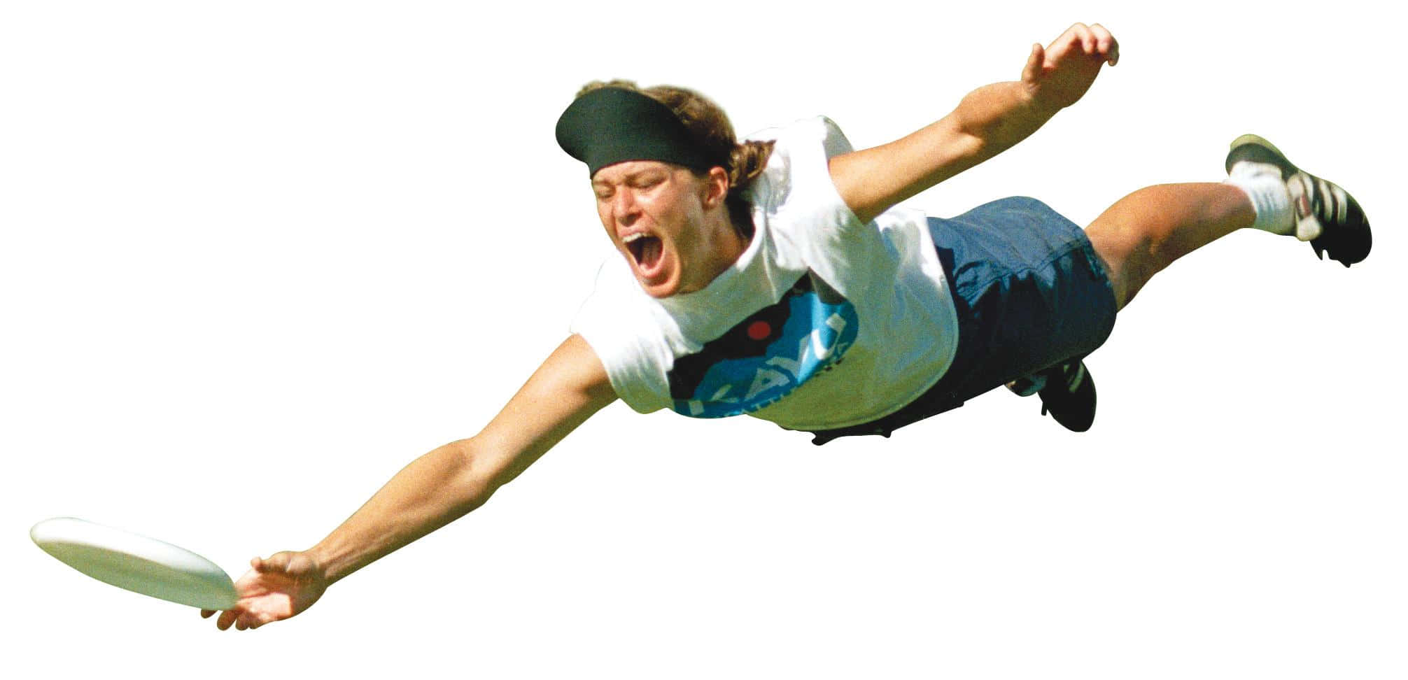 Frisbee 桌布 壁紙 — 一個男人在半空中飛撲接住飛盤，表情專注，背景為純白色。