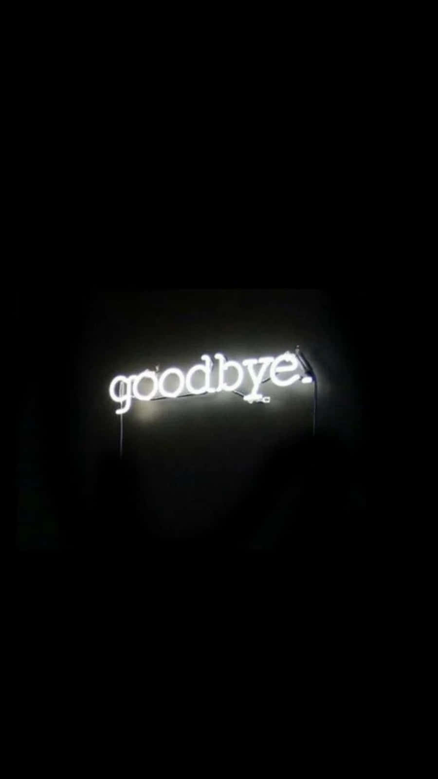 再見 桌布 壁紙 — 一個發光的白色霓虹燈牌，拼出goodbye，掛在漆黑的牆上，下方有模糊的剪影。