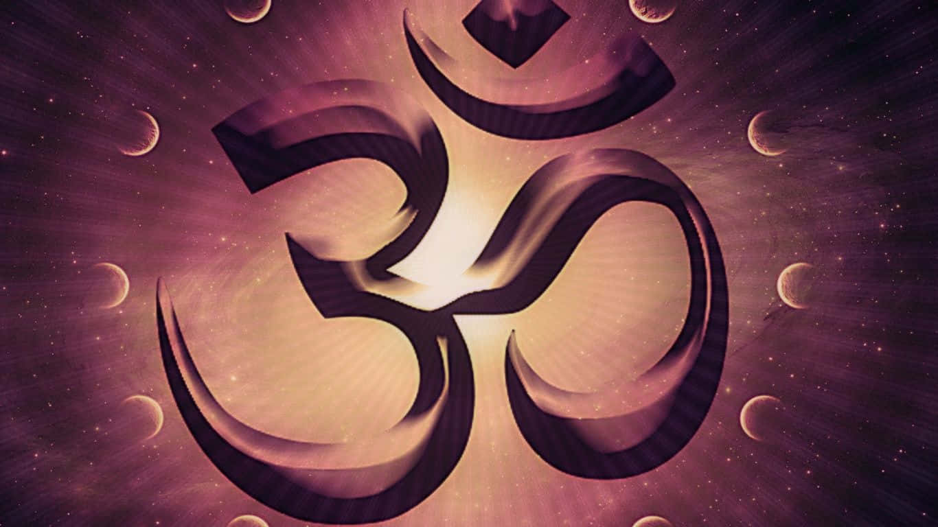 OM 桌布 壁紙 — 一個發光的神聖Om符號在宇宙紫色背景上散發光芒，背景中有漂浮的月亮和星星。