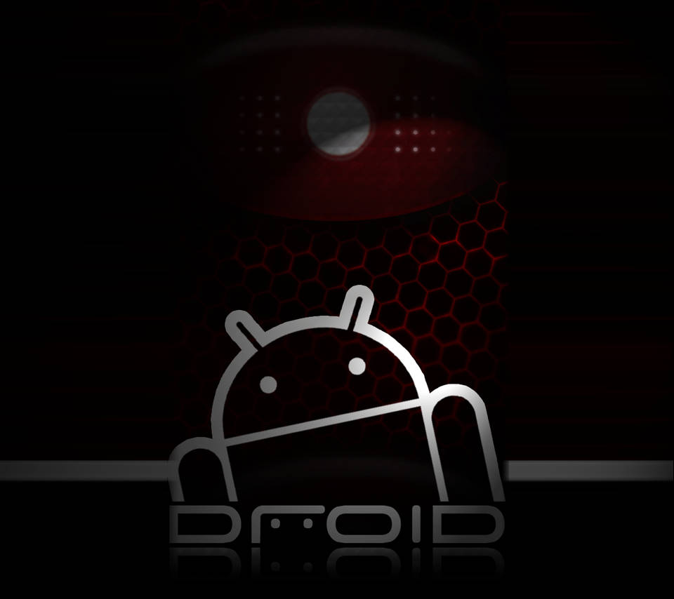 Android Phone 桌布 壁紙 — 一個發光的銀色Android機械人標誌站在紅色六角形網格和一個大紅眼前面，背景是黑暗的未來風格。